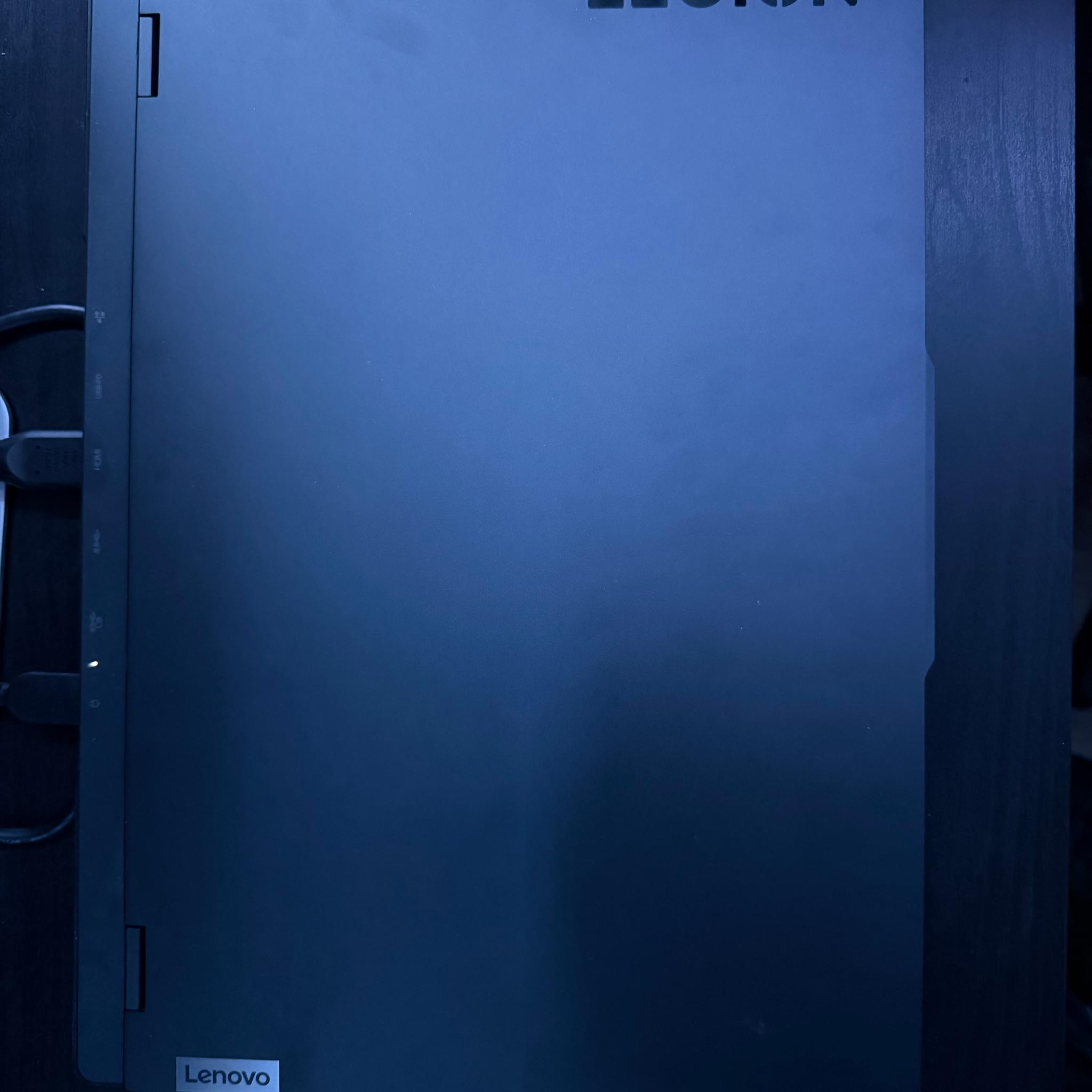 Legion Pro 7 16IRX8H 4080GPU 1TB