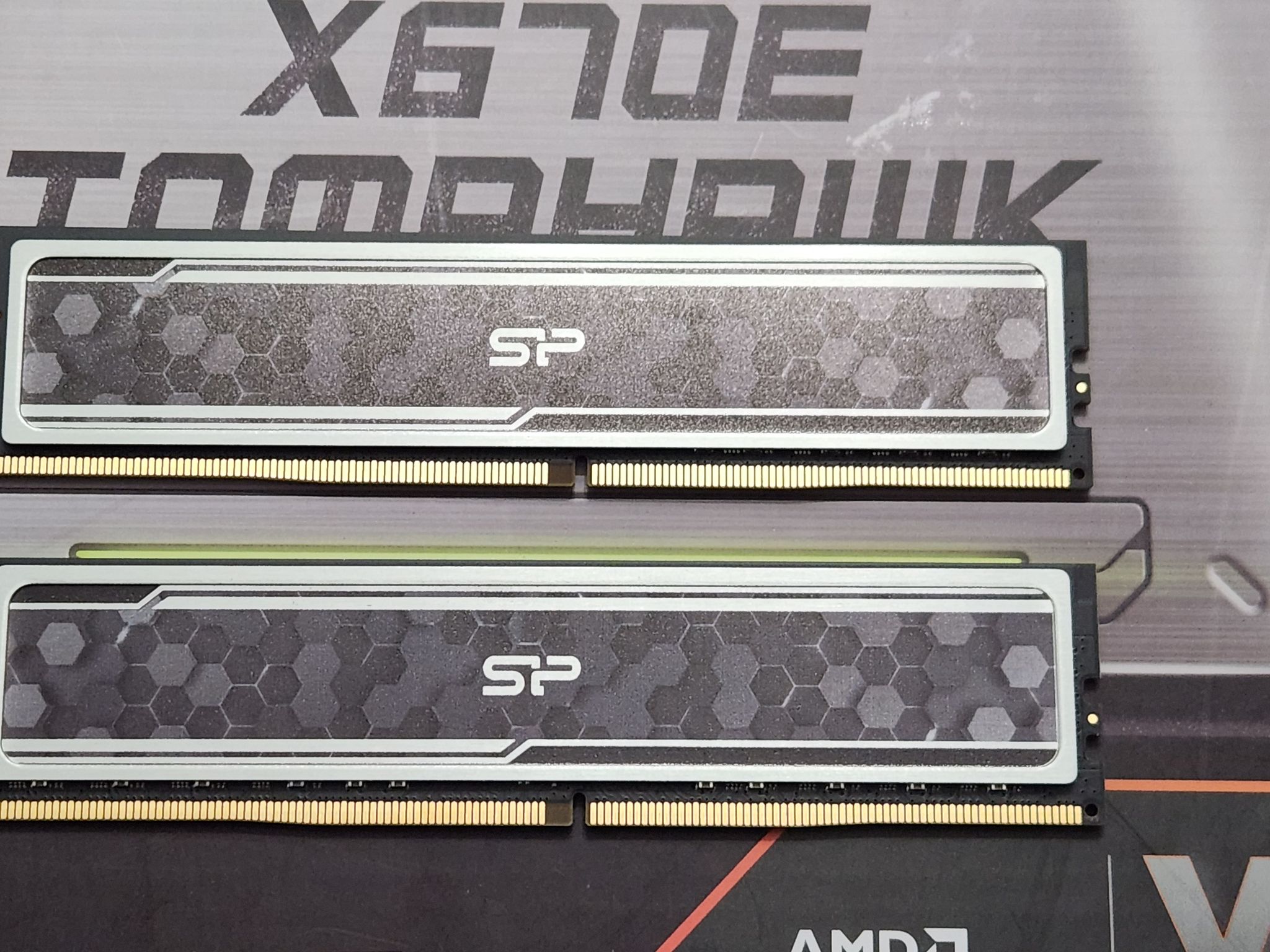 SP DDR4 3200 CL16 32GB kit.