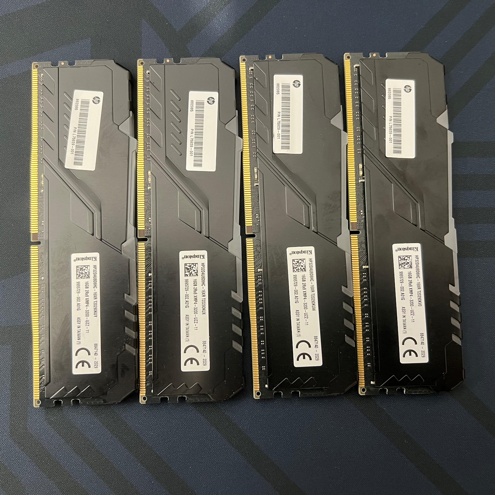 32GB DDR4 3200 MHz Hyper X Fury [4x8]