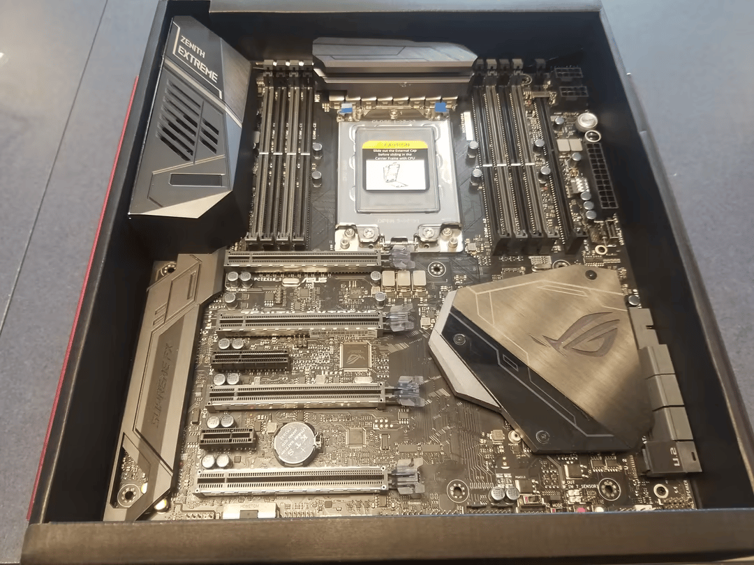 For Sale Asus X399 Zenith Extreme motherboard