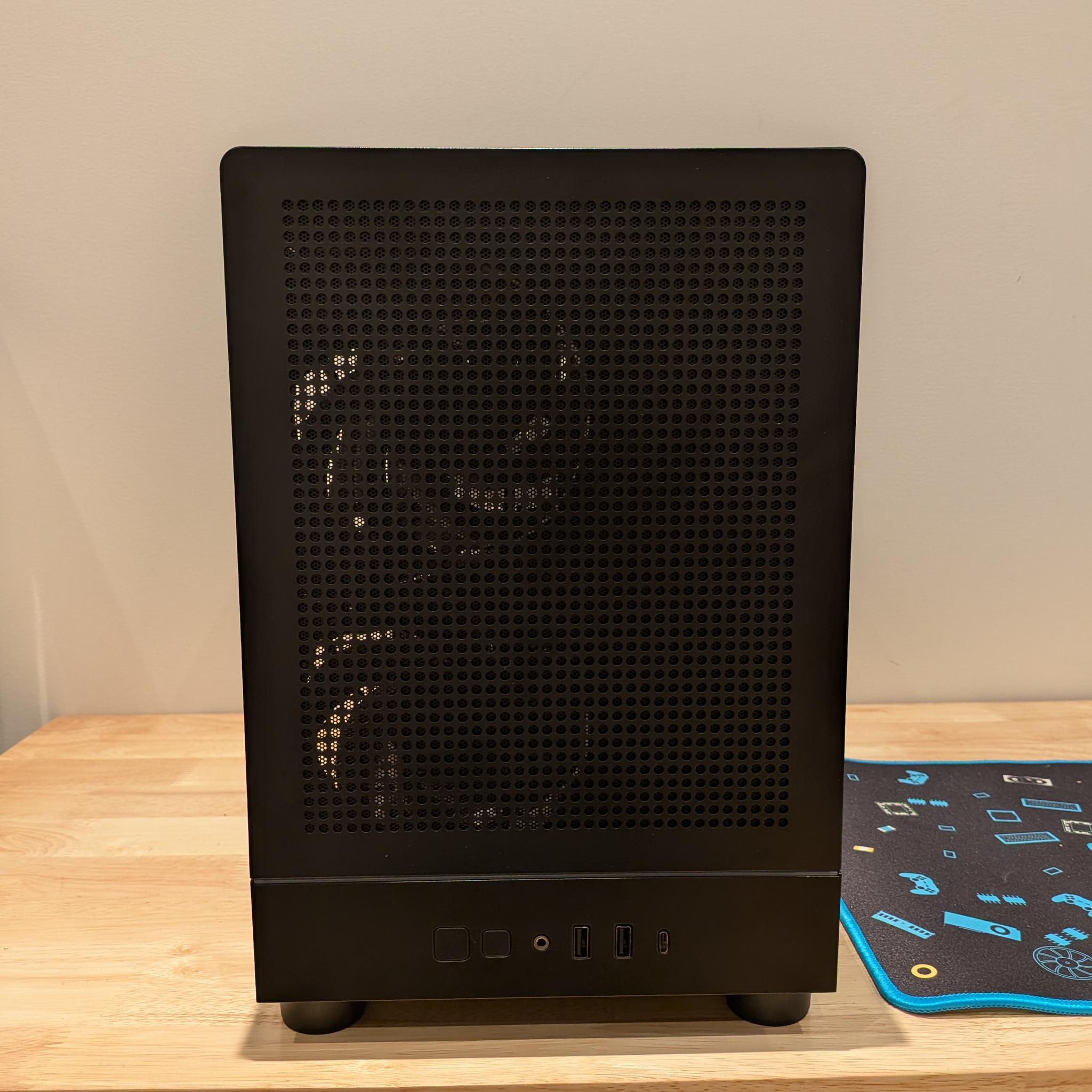 1440p Nightcrawler - RX 9070, Ryzen 5 9600X, 32 GB DDR5 RAM, 1 TB Gen 4 NVME, RGB, Liquid Cooled