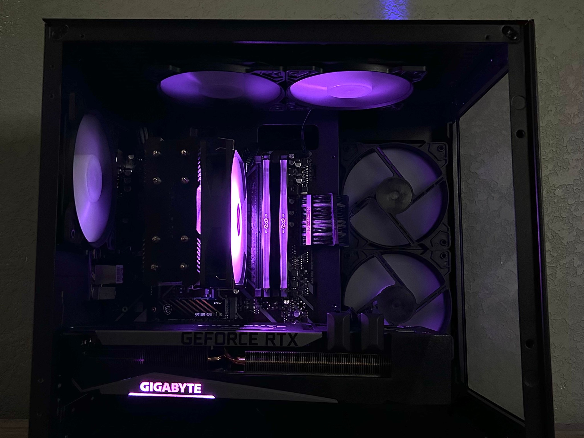 RTX 3070 Ti | Ryzen 7 5700G | 32GB 3200MHz | 1TB Gen4