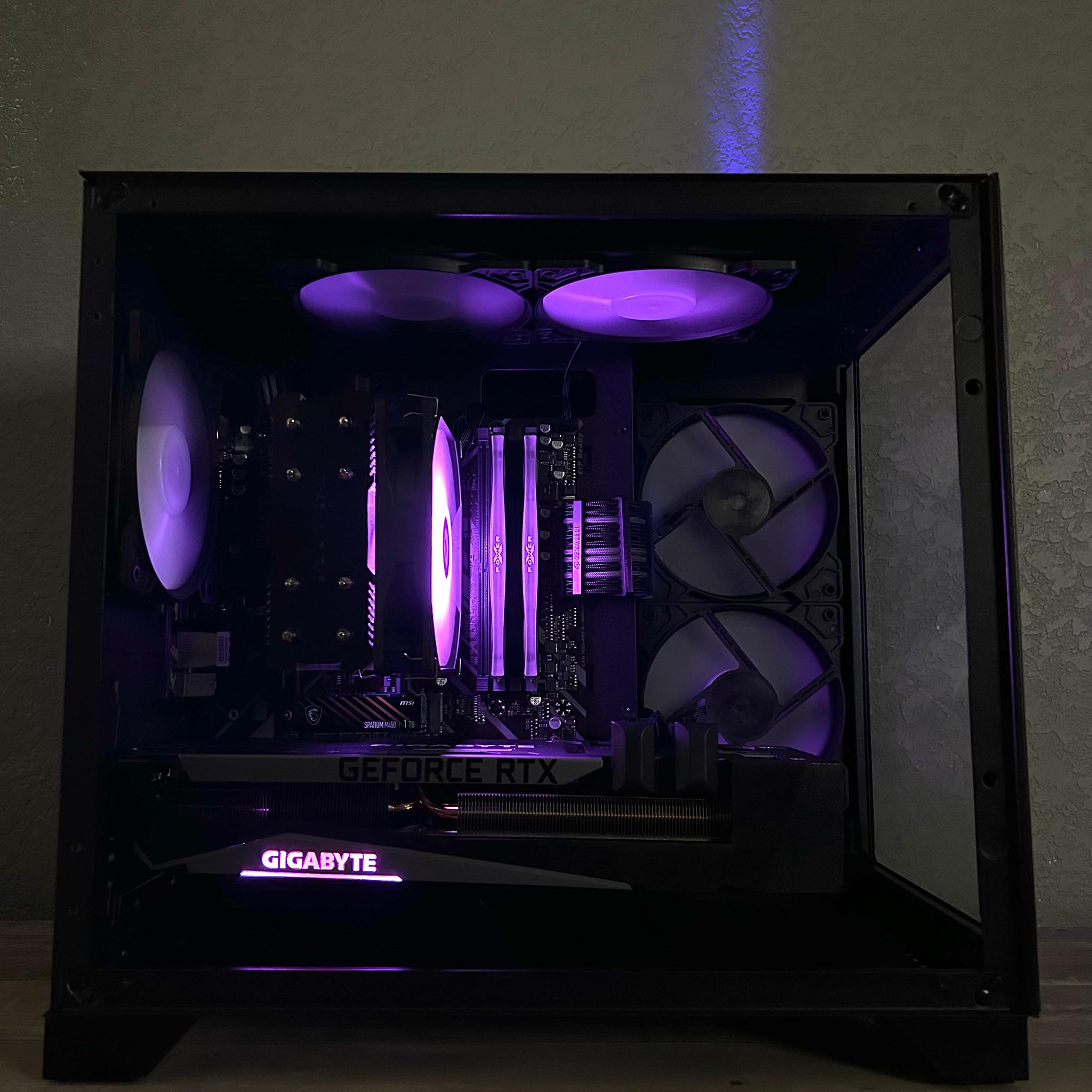 RTX 3070 Ti | Ryzen 7 5700G | 32GB 3200MHz | 1TB Gen4