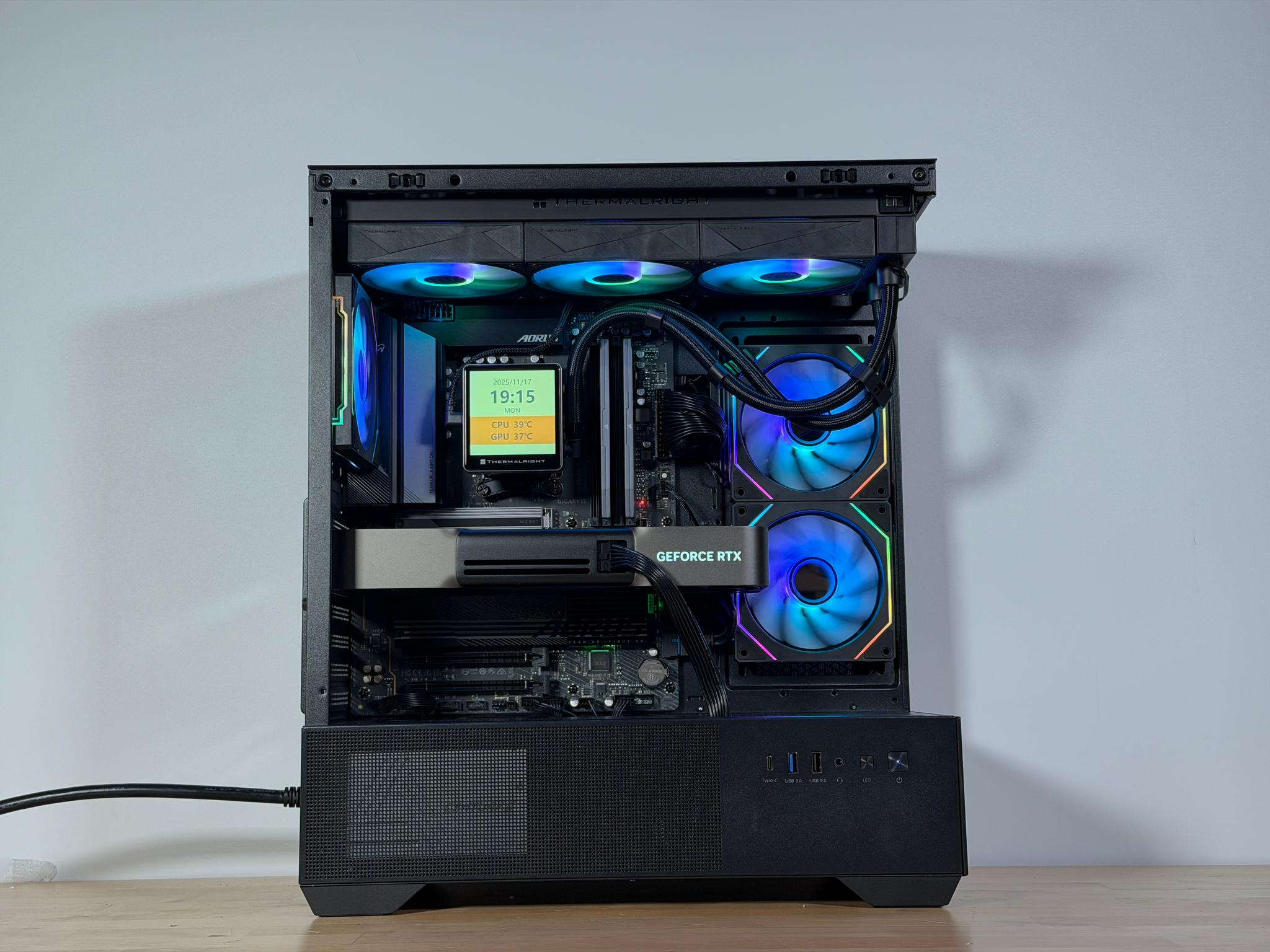 RTX 5090 Ryzen 7 9800x3d Gaming PC 4TB SSD 96GB DDR5