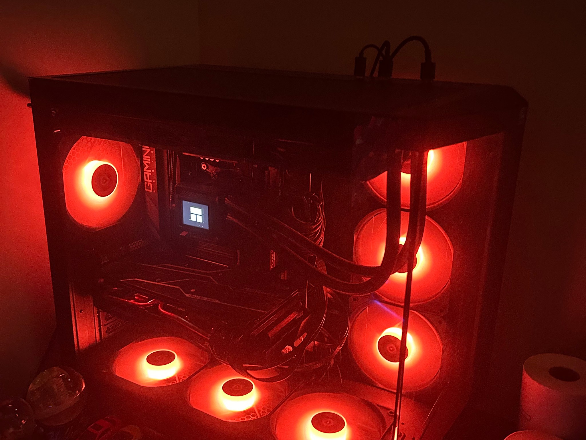 RX 6700 XT / Ryzen 7 7700x / 32gb Ram / 2tb SSD Storage / ULTIMATE 1440p WATER COOLED Gaming PC!