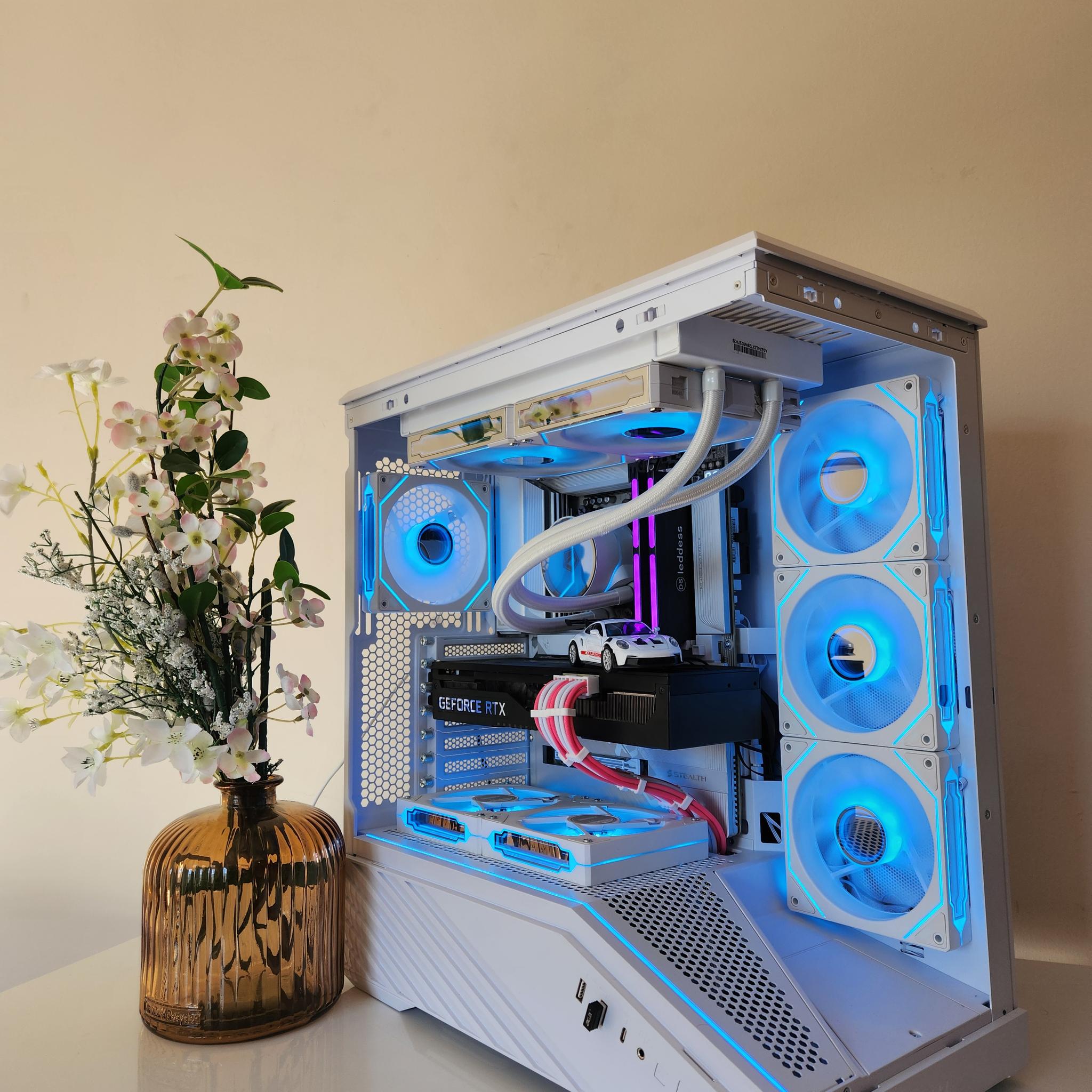 Black Friday / Cyber Monday | RTX 3080 | Ryzen 7 9700x | 32GB DDR5 | 1TB NVMe | Gaming pc