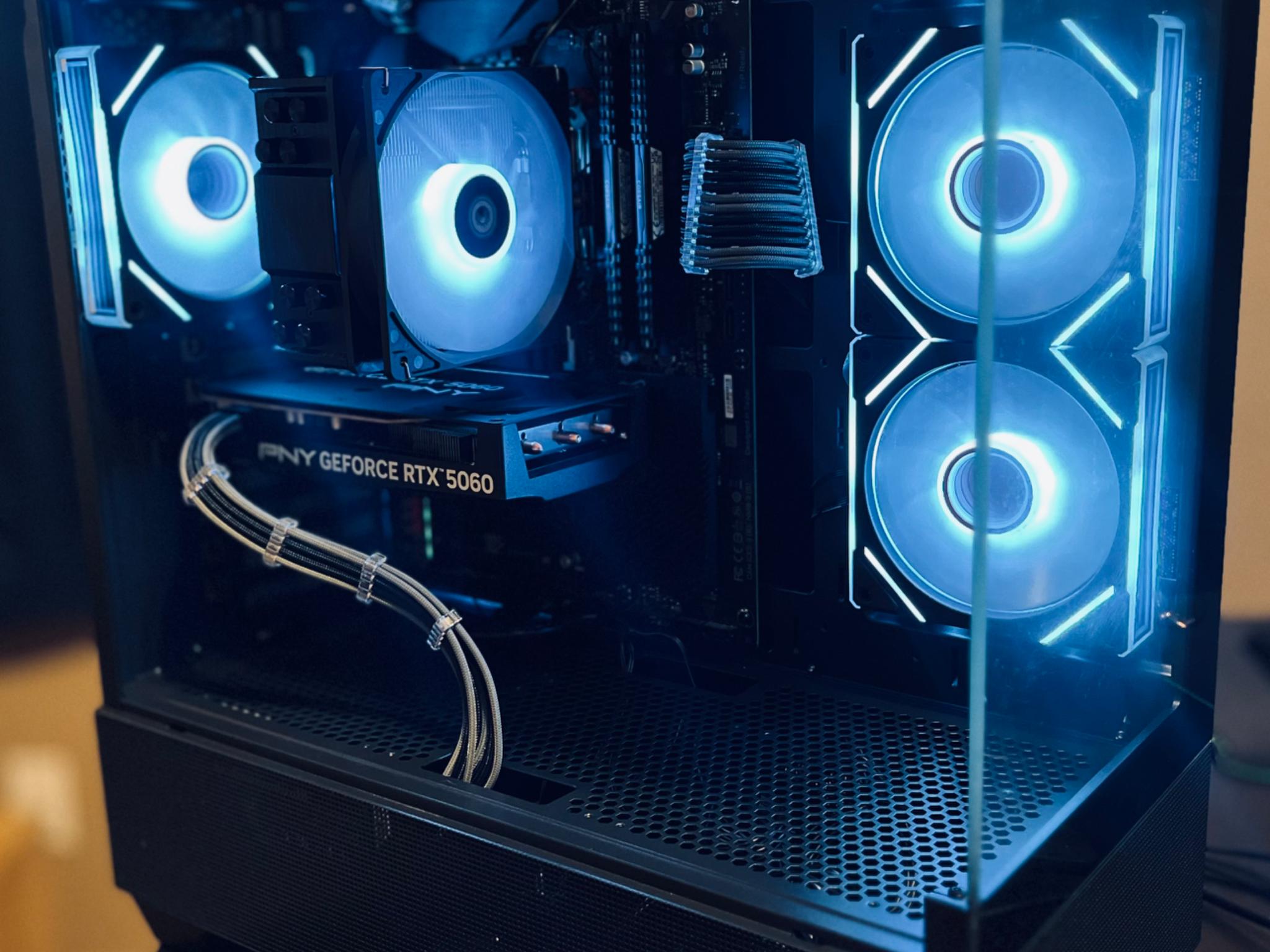 Pro Gaming PC |RTX 5060 // Ryzen 5600 // 32GB DDR4|