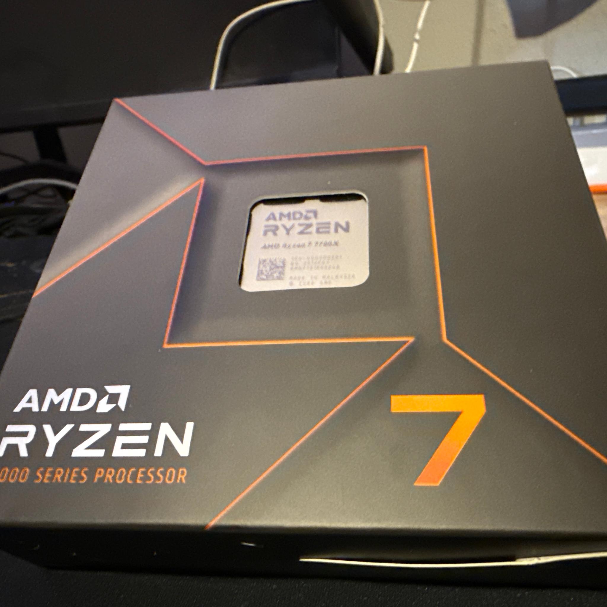 AMD Ryzen 7 7700X