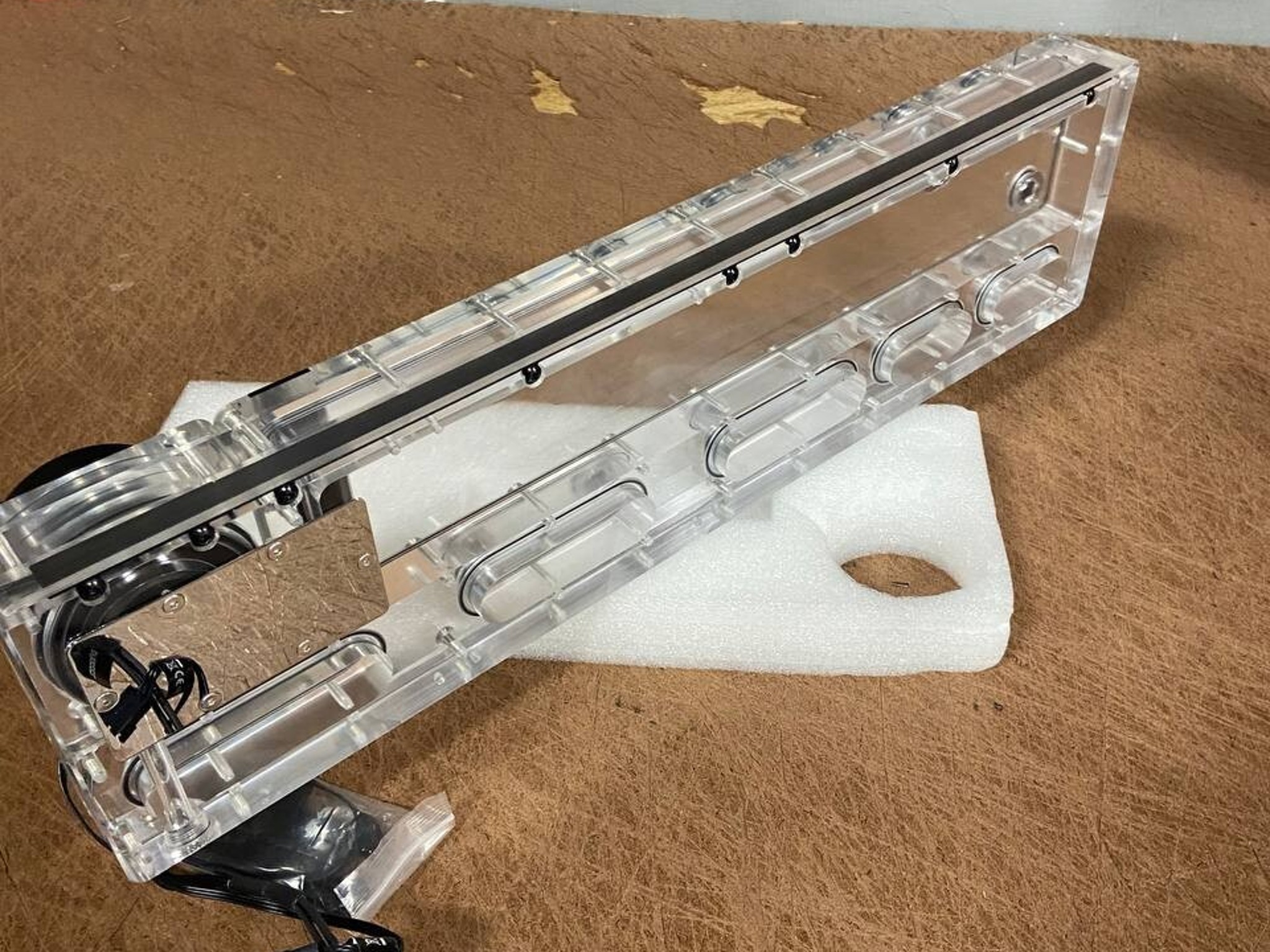 Alphacool Core Distro Plate 480 VPP/D5 - Left with VPP D5 Apex Pump (14578)