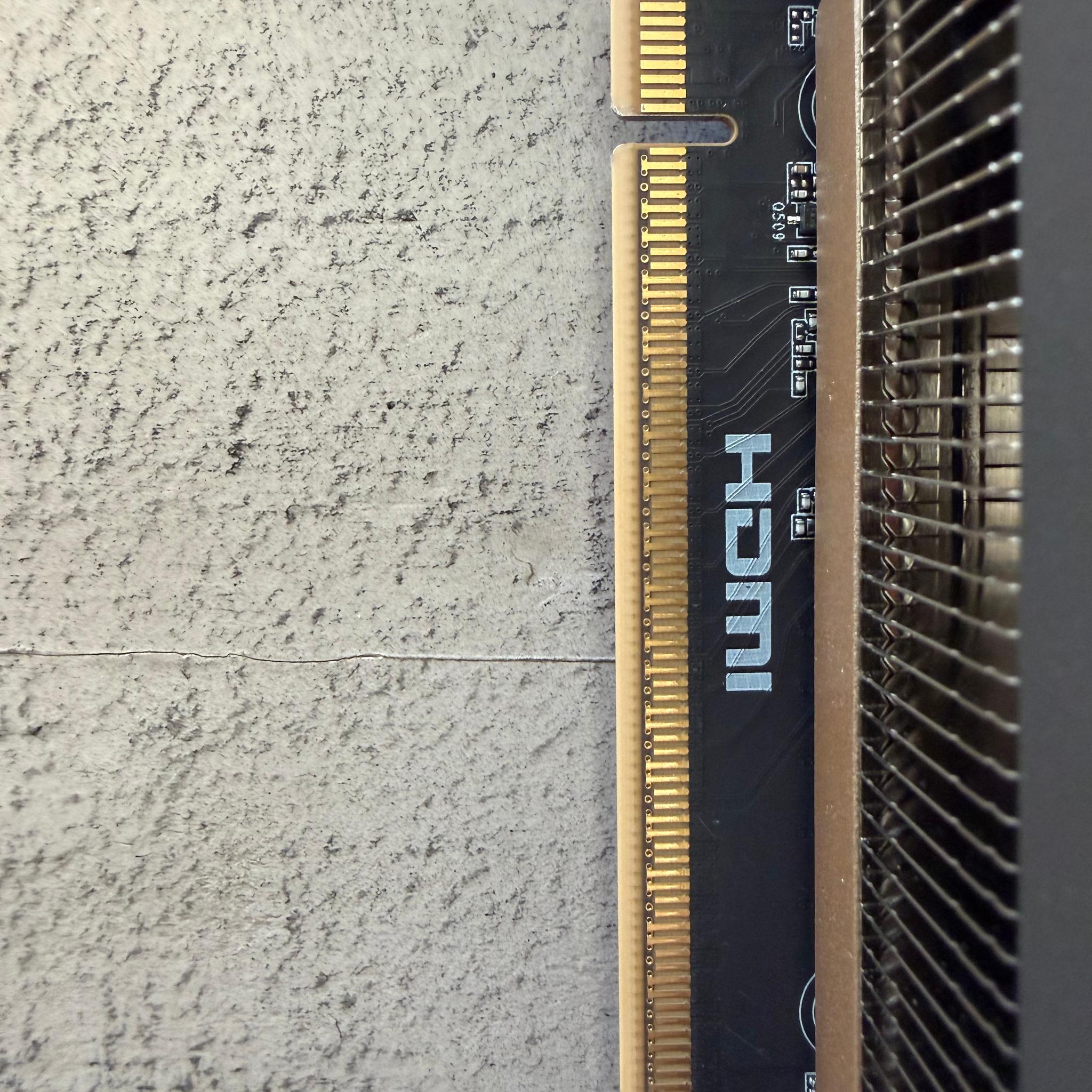 ZOTAC GAMING GeForce RTX 5080 SOLID CORE