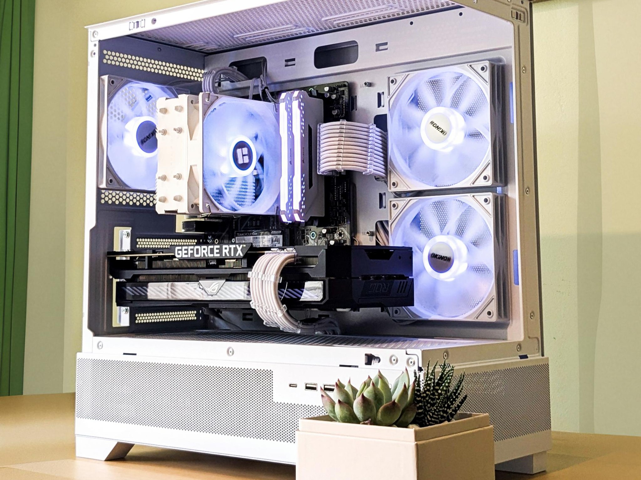 🤍 IceFang 🐉 || 🐲 RTX 3070 | AMD Ryzen 5 5600x | 16GB DDR4 RAM | 1TB NVME SSD