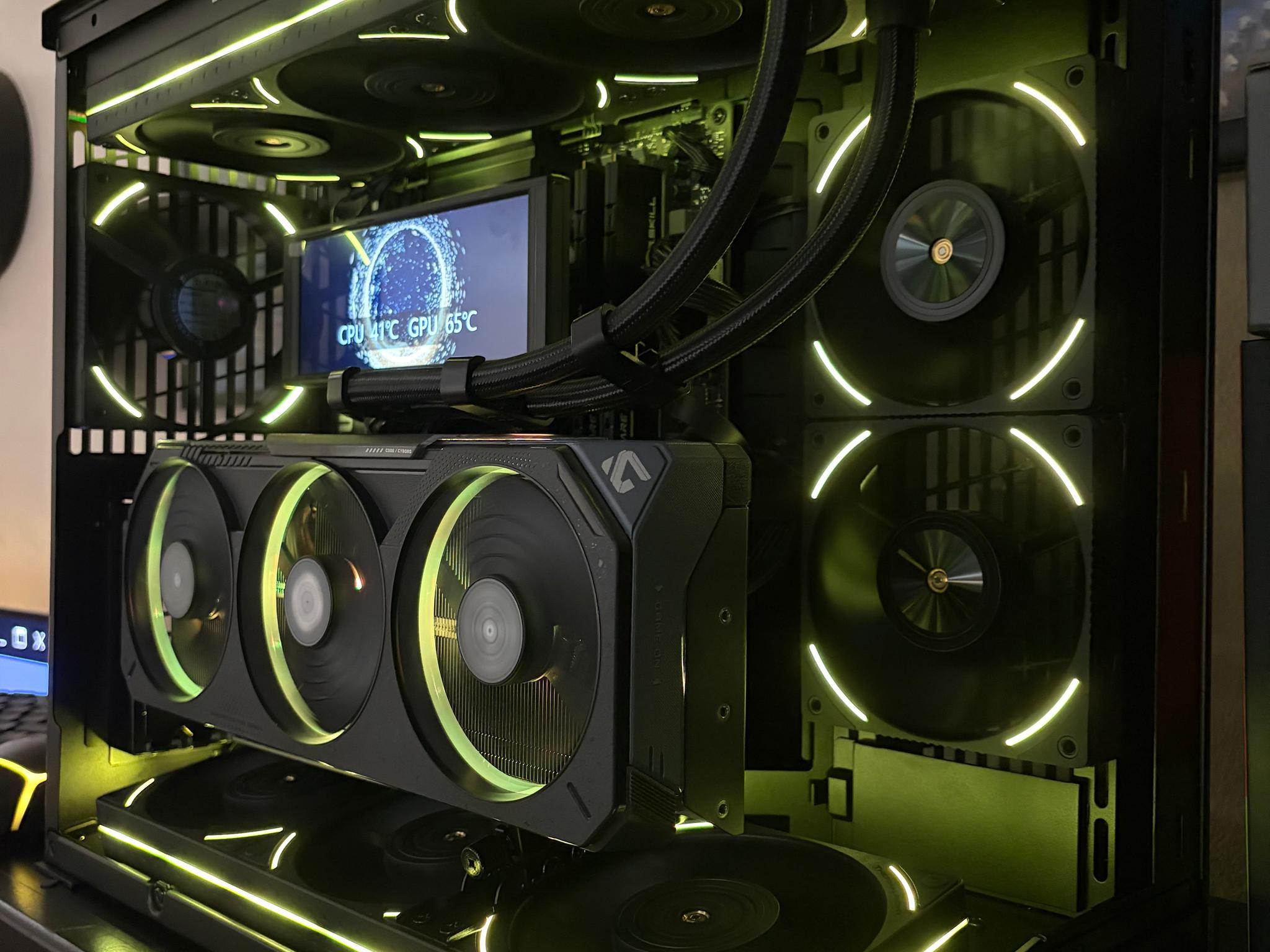 7800X3D / 5070 Gigabyte / Lian Li O11D Mini