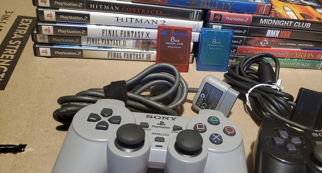 PS2 Fat model console w/games bundle | Jawa
