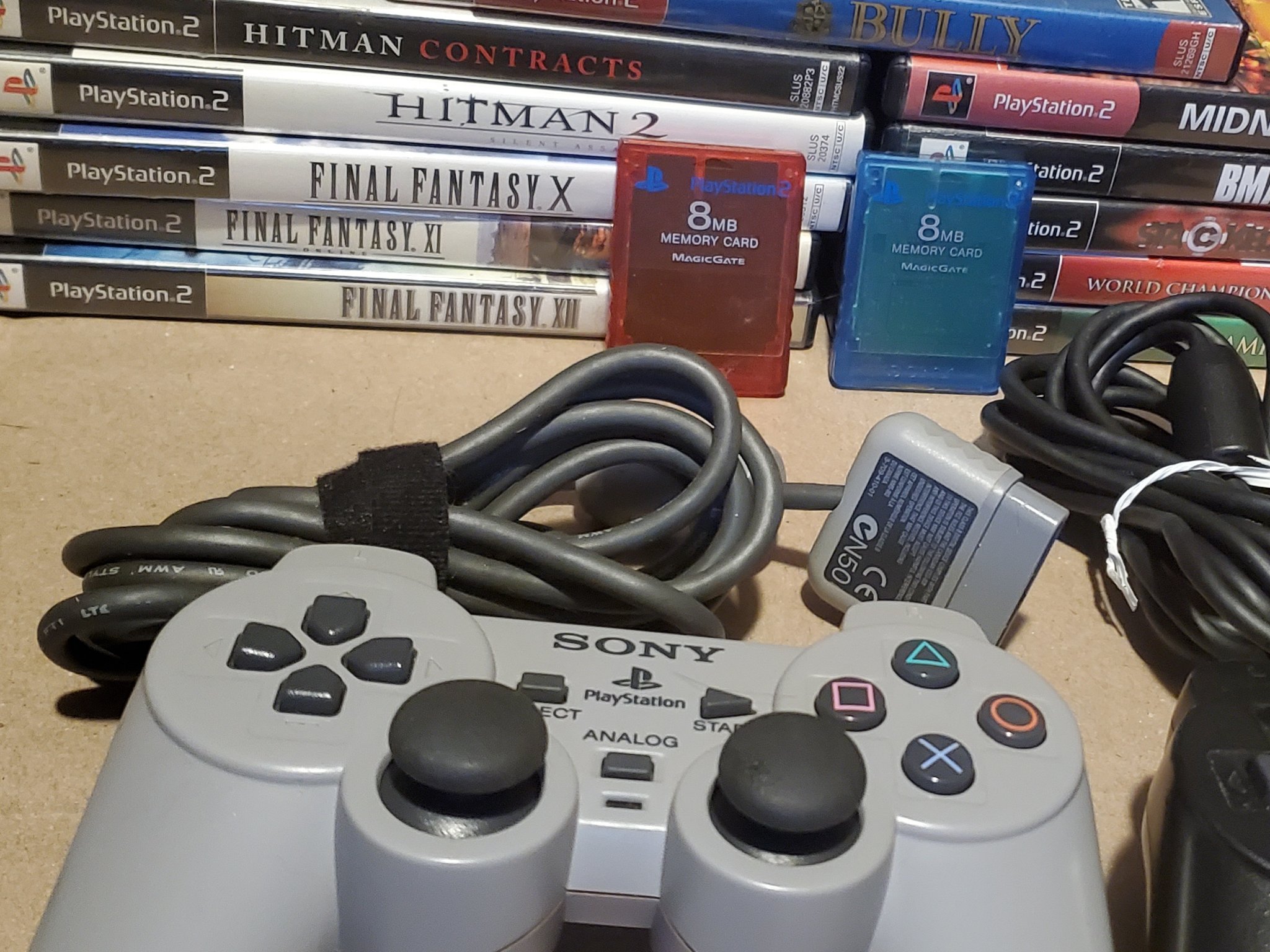 PS2 Fat model console w/games bundle