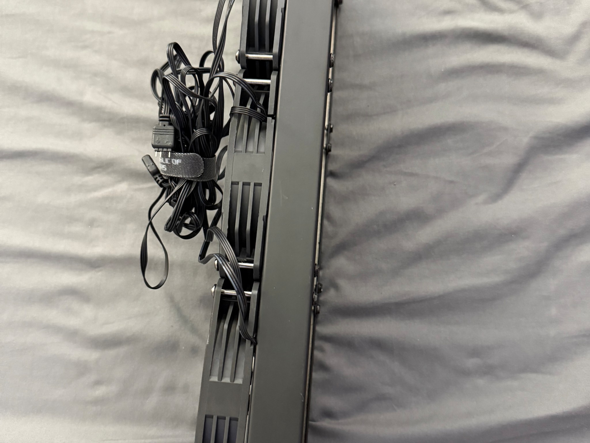 Skytech 360 AIO CPU Cooler Like New, LGA 1700 Bracket