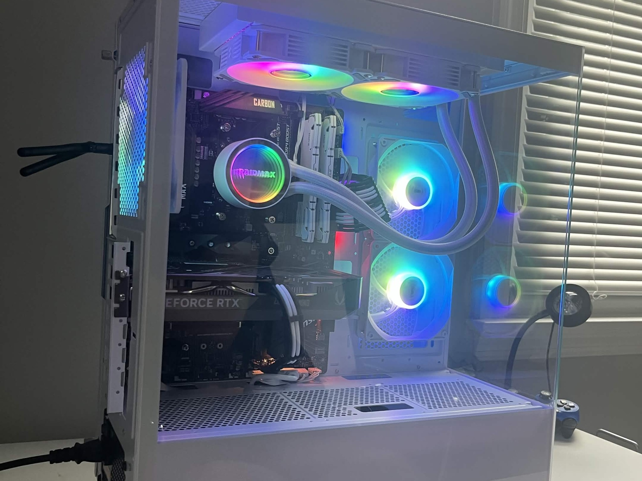 🖥️ RTX 5060 | Ryzen 5 5600x | 32gb DDR4 Ram | Water Cooled White Gaming PC