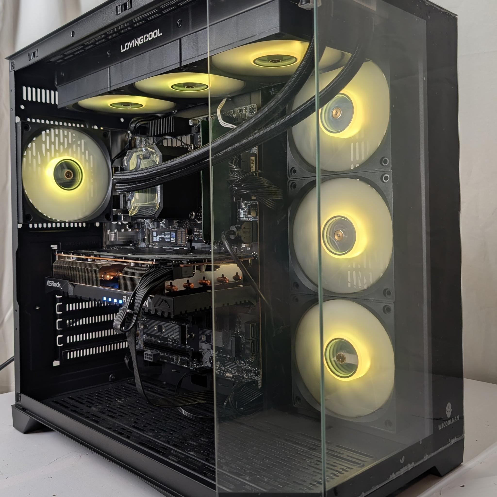 RX 7800XT | CORE ULTRA 5 265KF | 16GB DDR5 | 1TB NVME | 650W