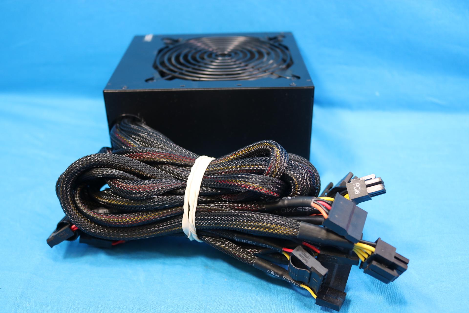 Thermaltake Smart 700W 80 PLUS Certified ATX Desktop Power Supply - 4136115951