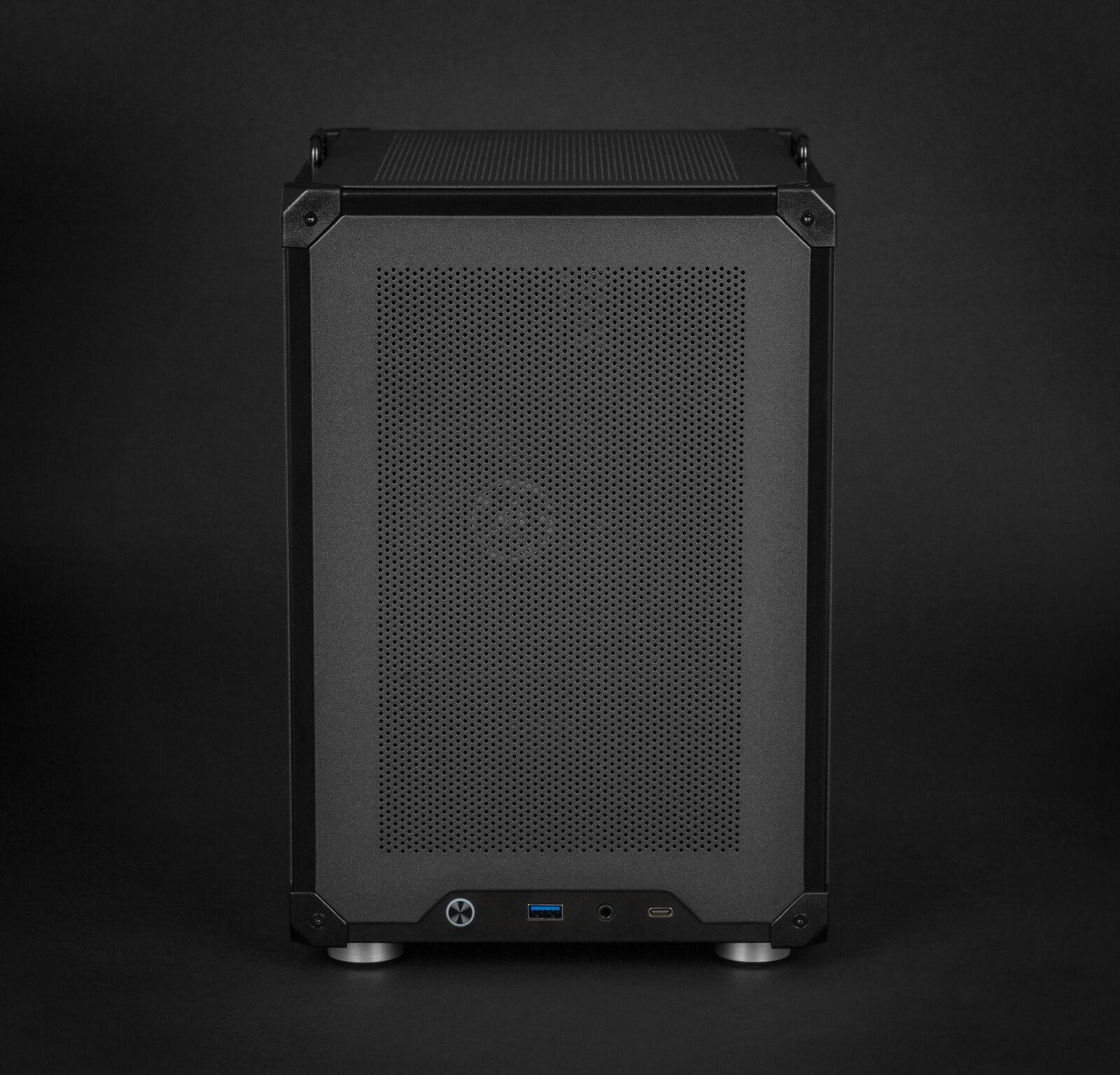 Raster Zero SteamOS SFF Gaming PC RX 7600 Ryzen 5 7600X 16GB DDR5 1TB