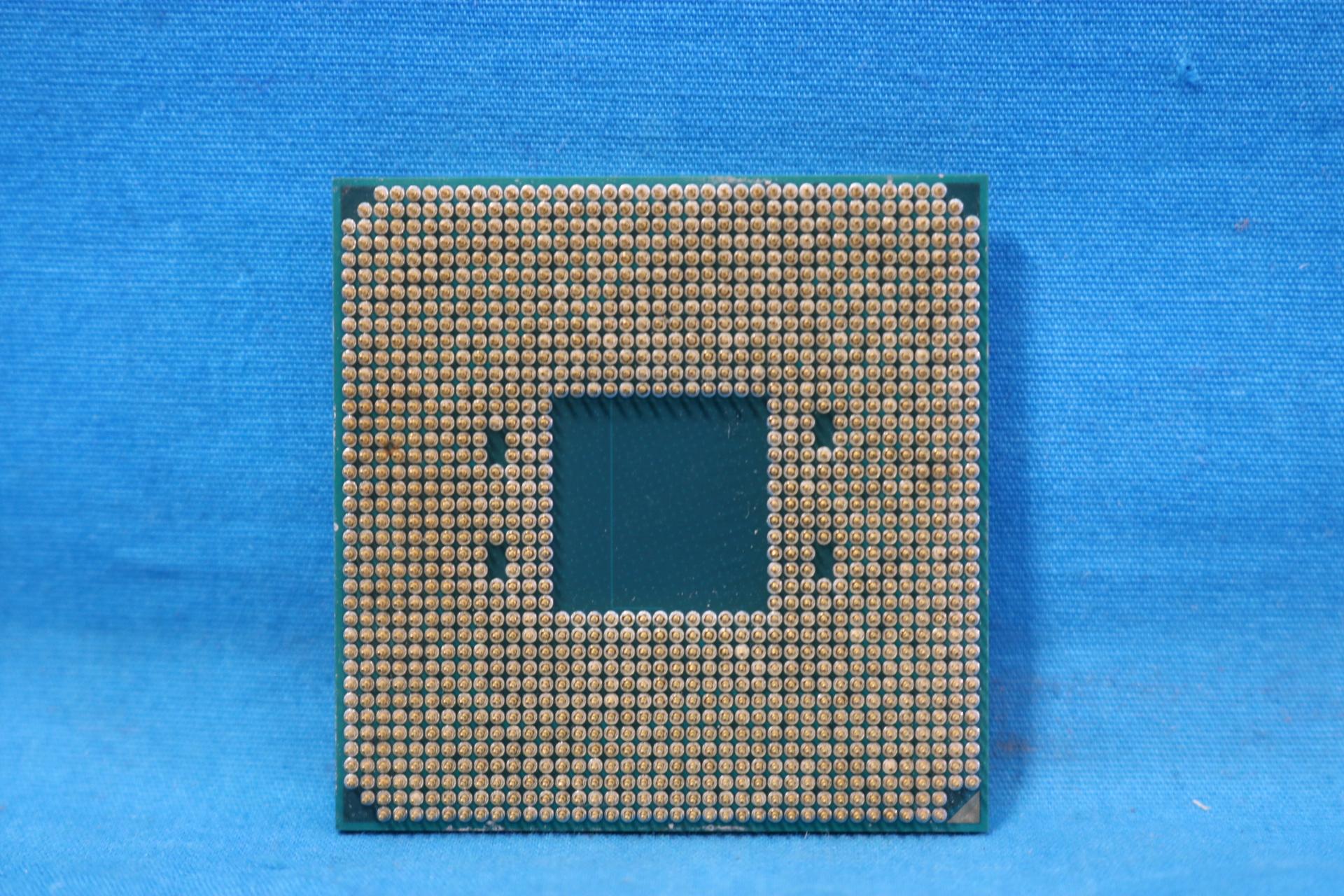 AMD Ryzen 7 3700X 3.60GHz Socket AM4 8-Core 16-Thread Desktop CPU - 4179382030
