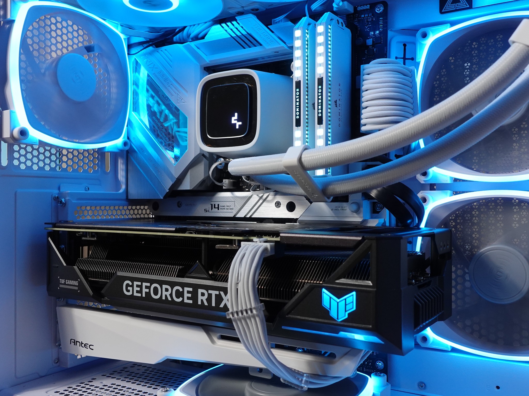 Brand New! Gaming PC with Intel Core i5-13600KF ASUS TUF GAMING RTX 4070 Ti 1 TB NVMe Windows 11 Pro