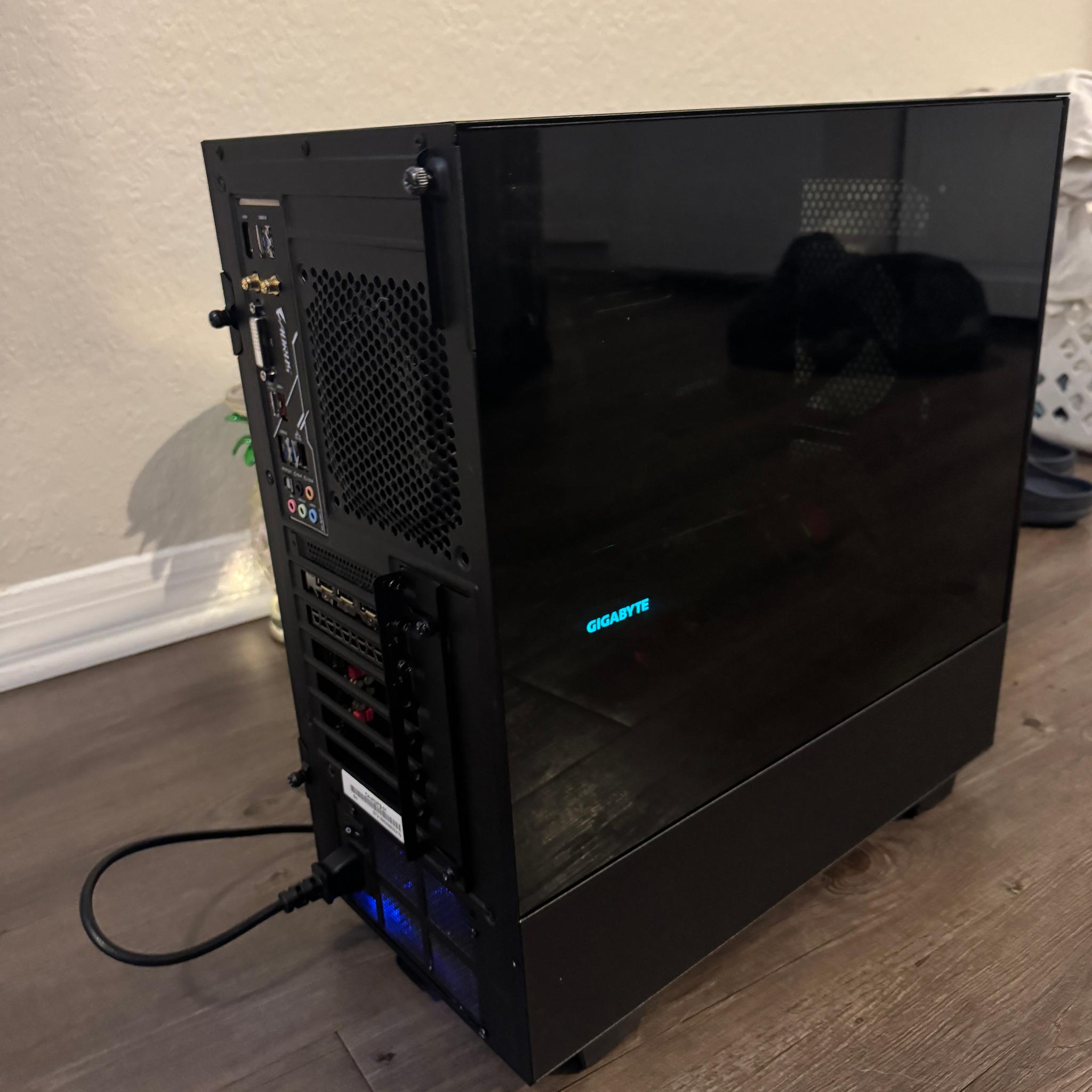 Custom Gaming PC Build