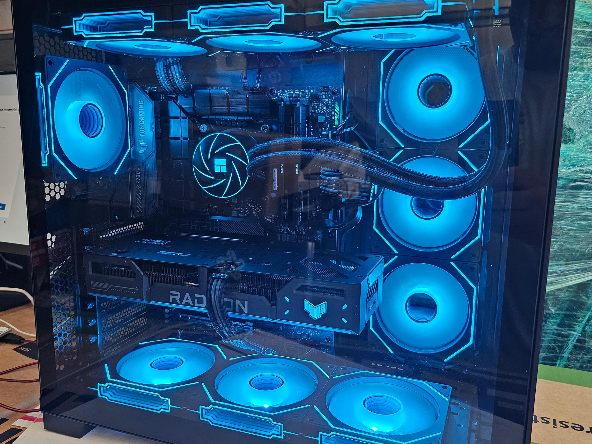 Black gaming pc | i9 12900k | 32gb ram ddr5 | 9060 rx 16gb | 2tb ssd | Windows 11 pro