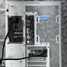 1440p/4k high end Creator pc / RTX 5070 Ti / Ryzen 7 9700x / 32GB DDR5 / 2TB SSD / liquid cooled