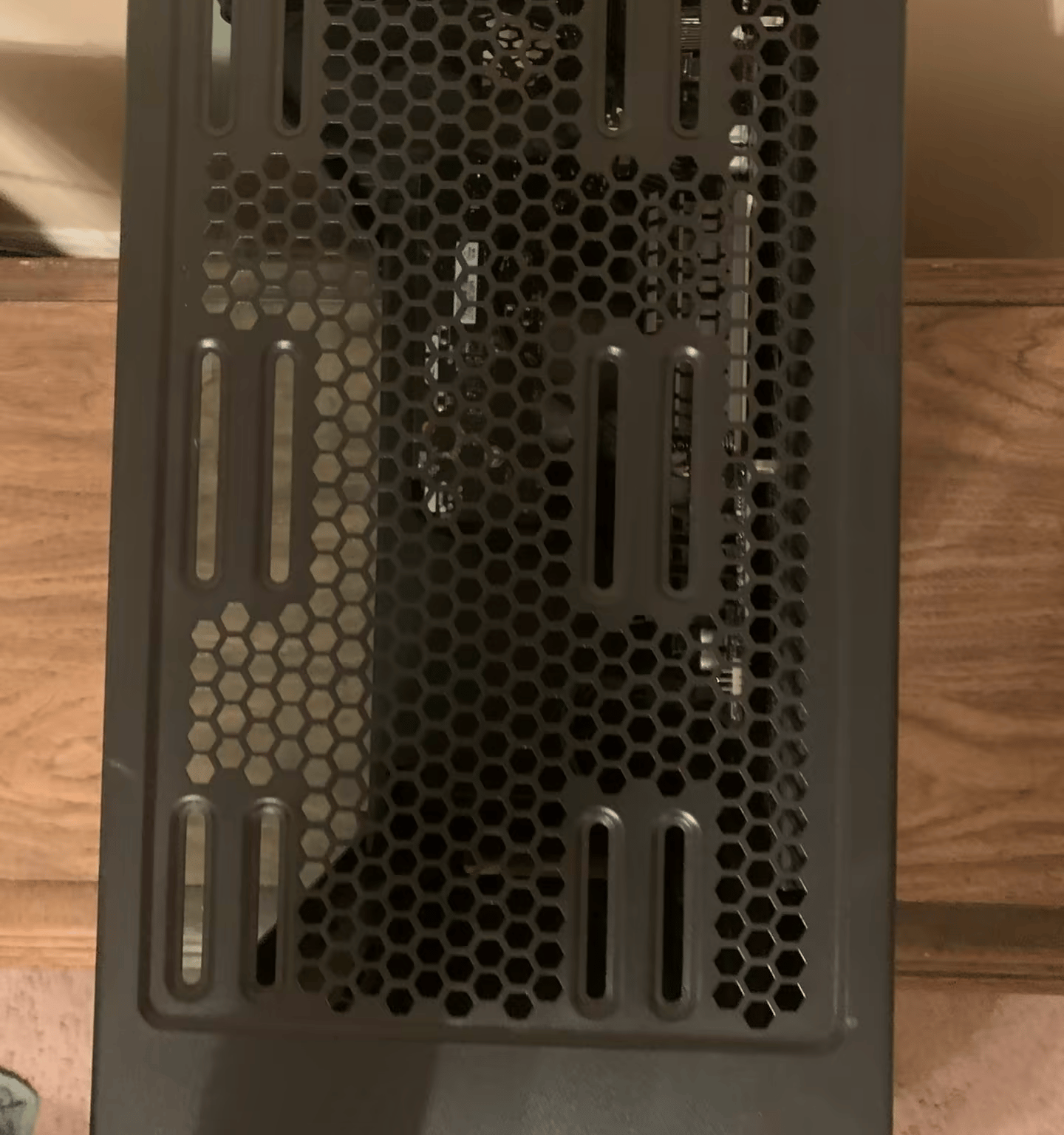 Entry 1080p Gaming Computer Tower Ryzen 2600 GTX 1650