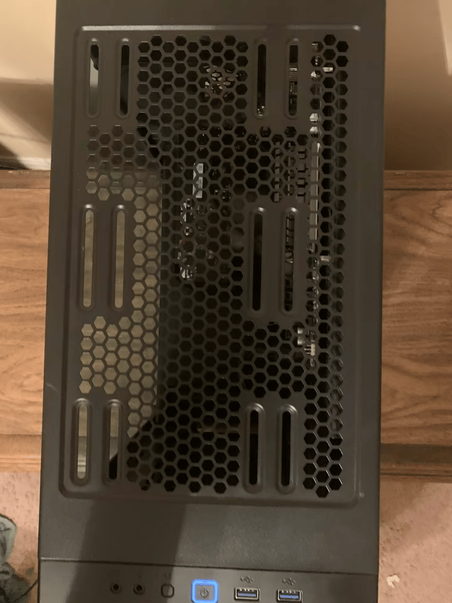 Entry 1080p Gaming Computer Tower Ryzen 2600 GTX 1650