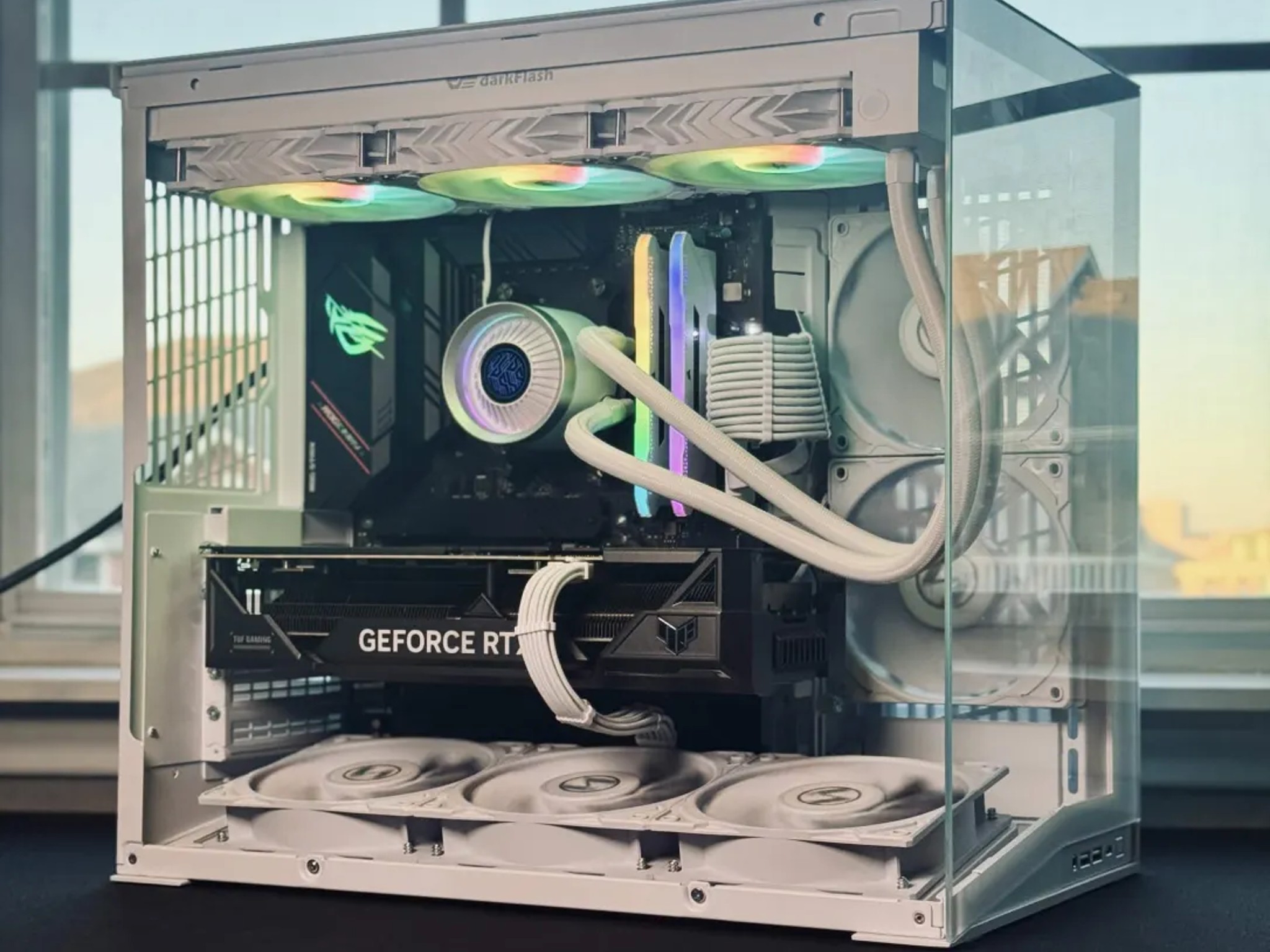 WHITE OUT Gaming PC | RTX 4070 Ti | Ryzen 7 5700 | Windows 11