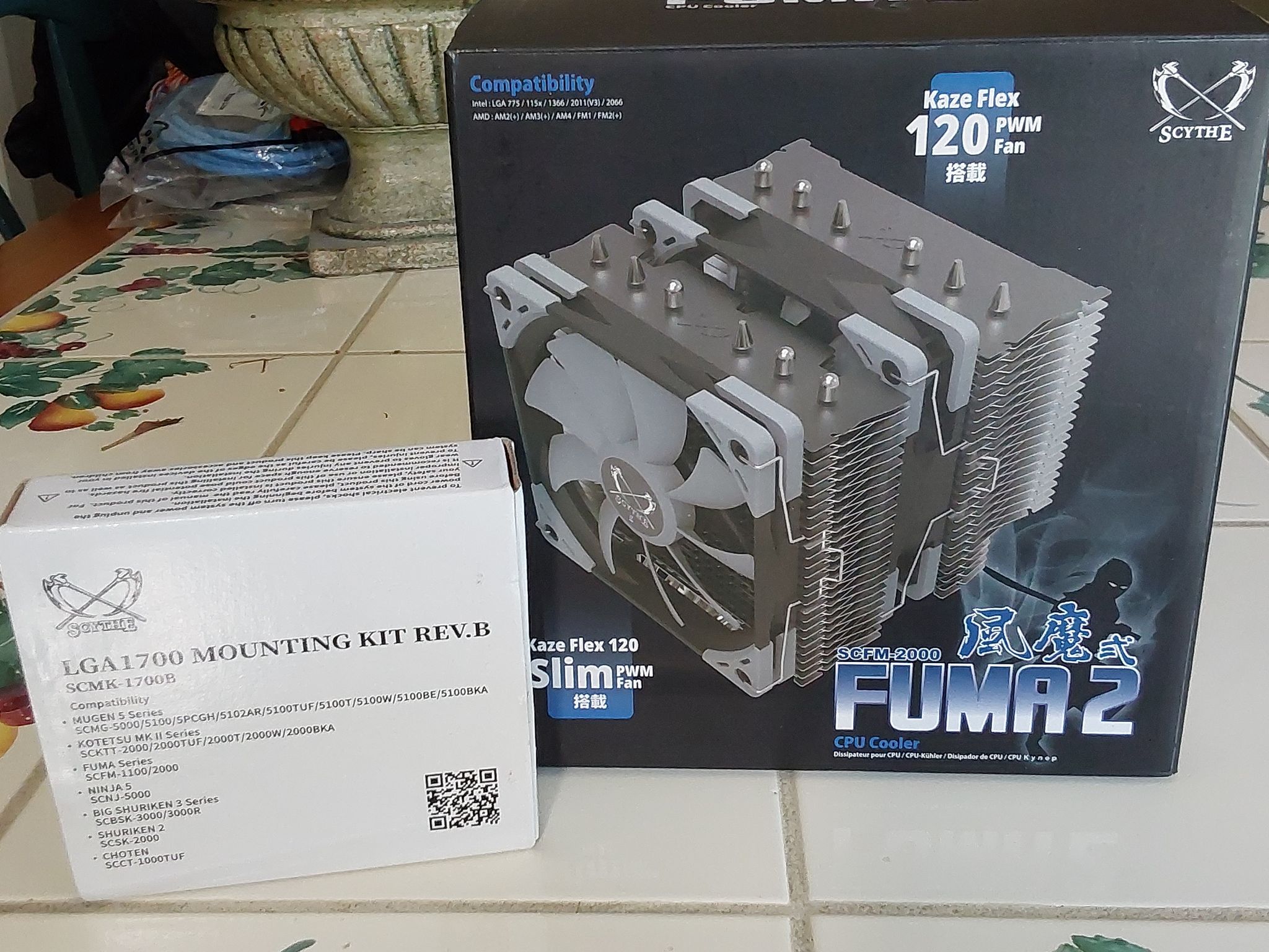 Scythe FUMA 2 (Rev.B) CPU Air Cooler, Dual Heatsink Towers and 2 x 120mm Fans, Black Top Cover