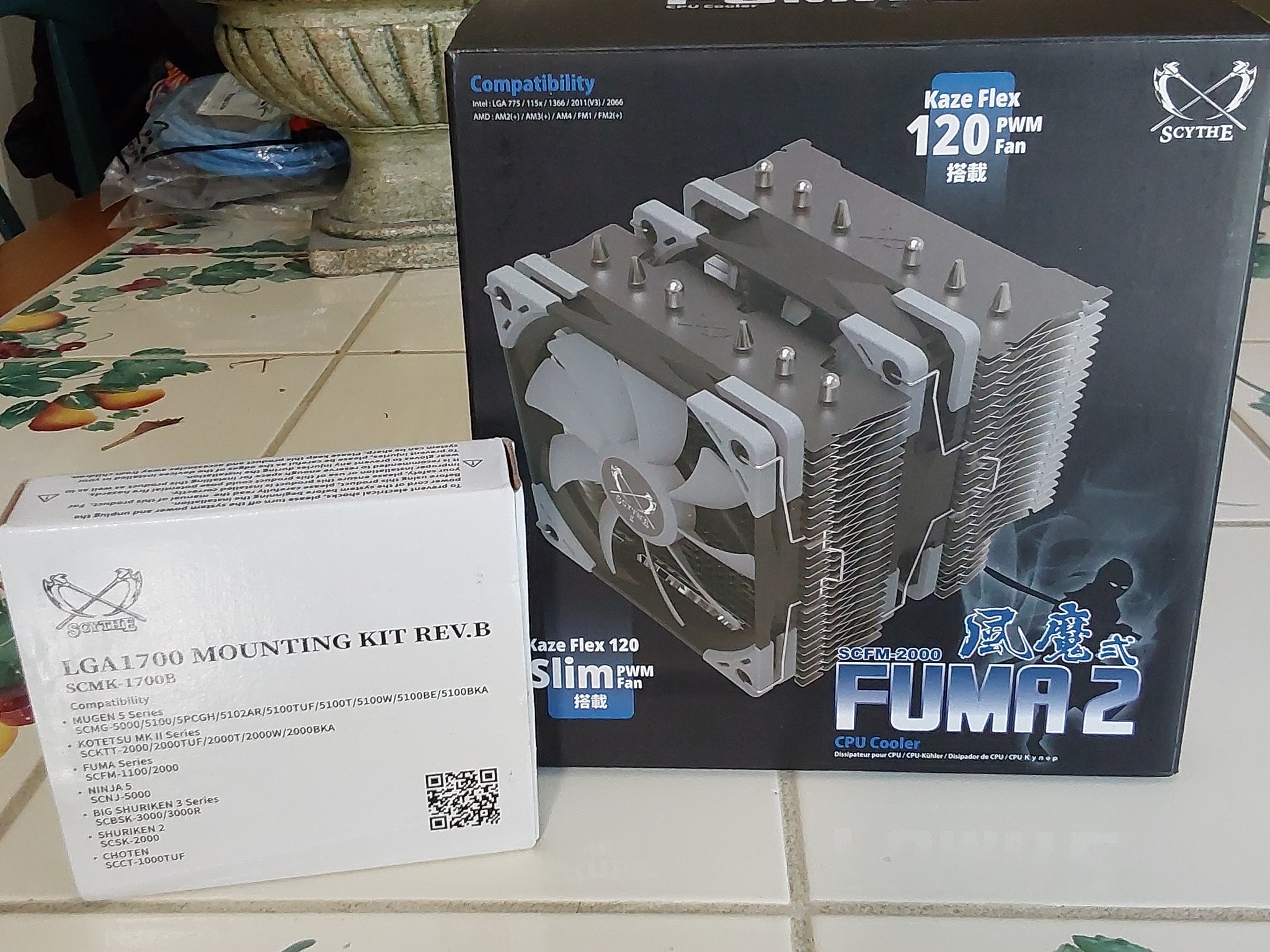 Scythe FUMA 2 (Rev.B) CPU Air Cooler, Dual Heatsink Towers and 2 x 120mm Fans, Black Top Cover