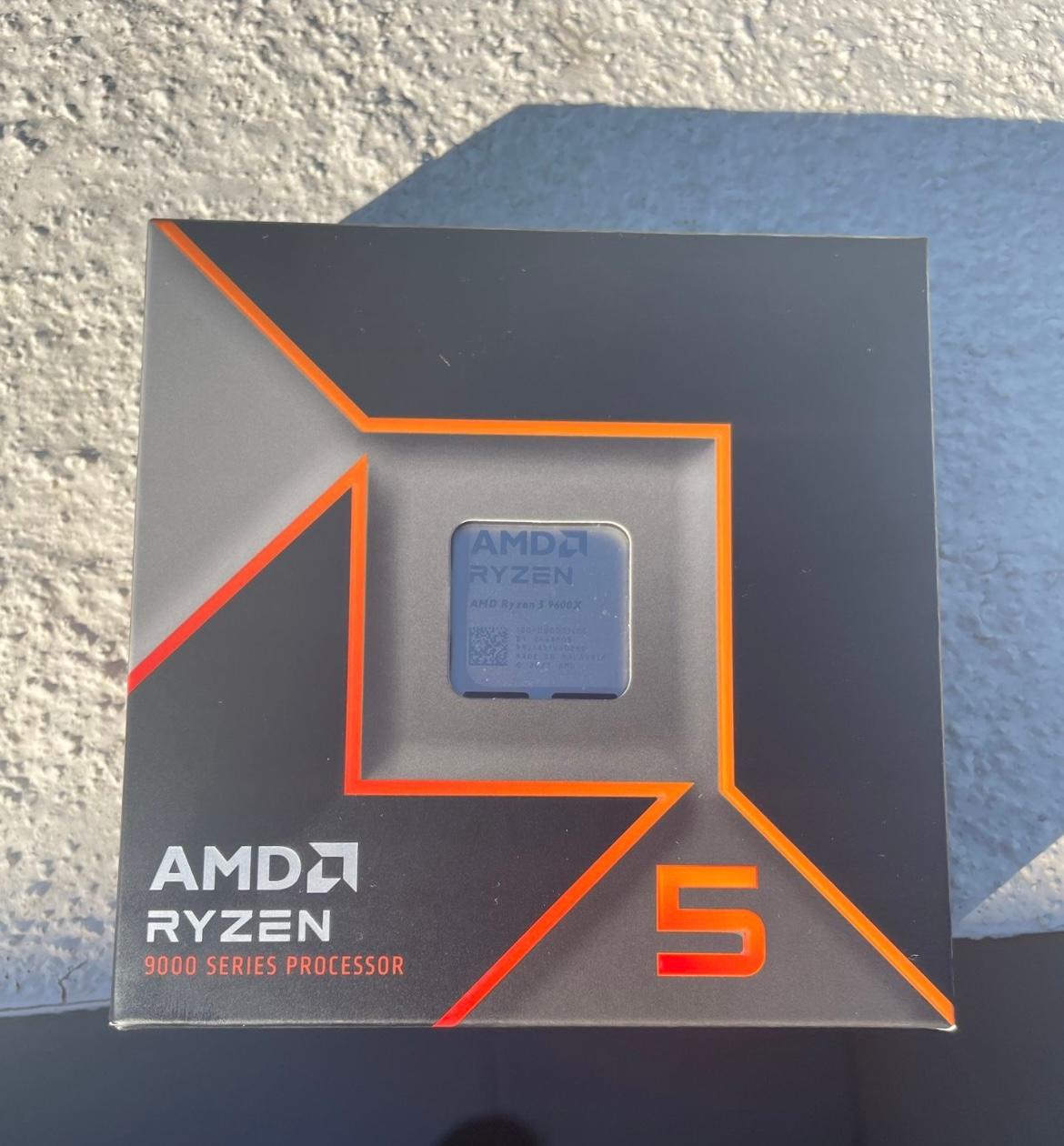 AMD Ryzen 5 9600X