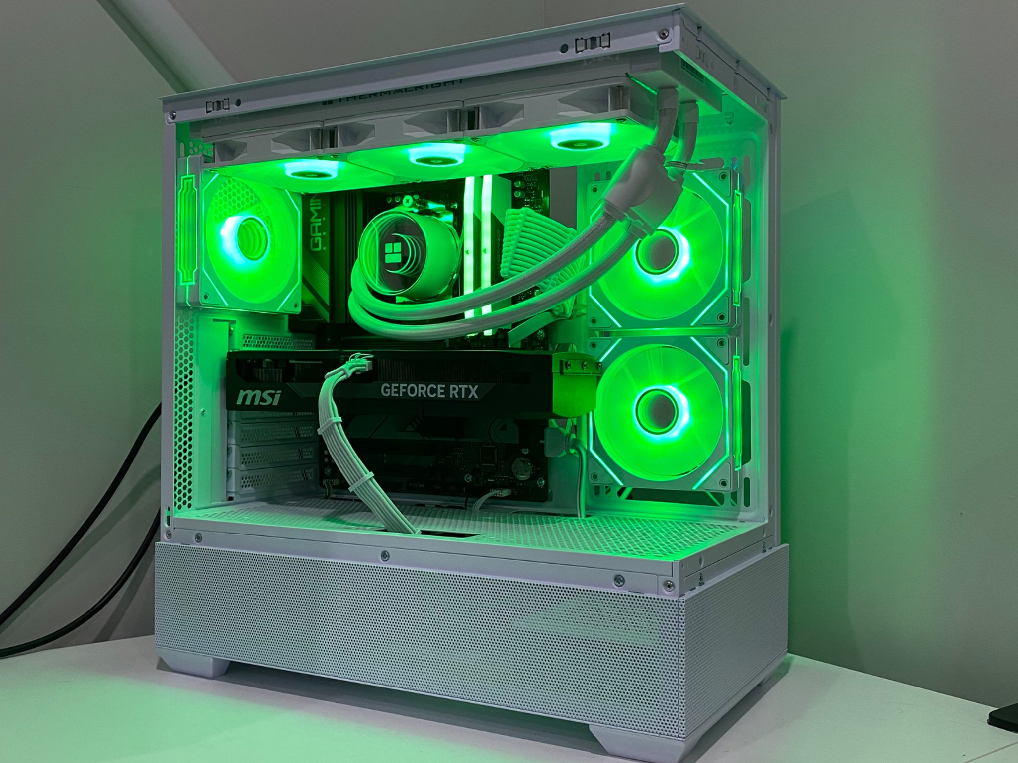 RTX 5070 | Ryzen 5 7600x | 32GB DDR5 RAM | 1TB NVME | Gaming PC