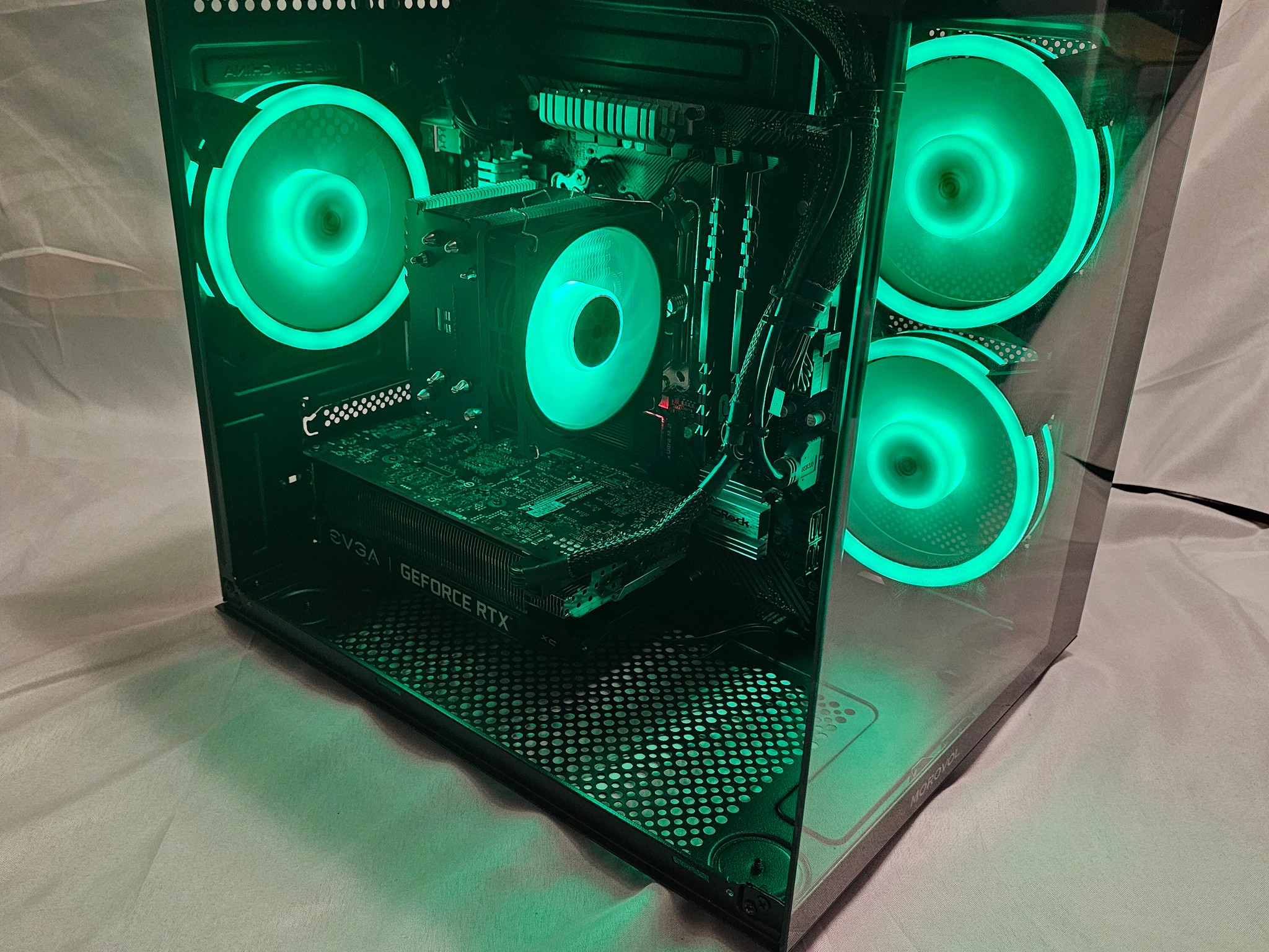 Échelon CATALYST 2 - Gaming PC