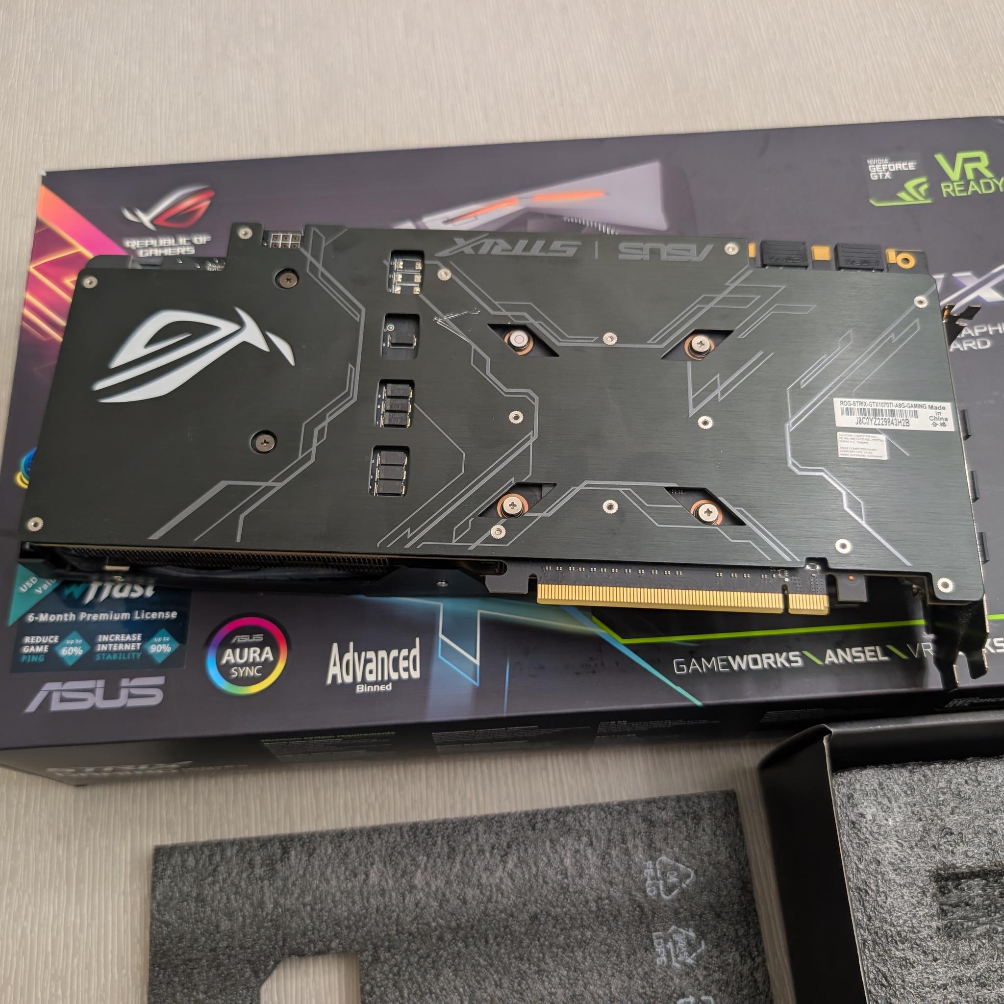 ASUS ROG STRIX GeForce GTX 1070 Ti