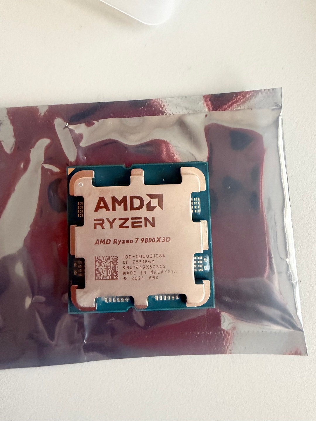 AMD Ryzen 7 9800X3D | Jawa