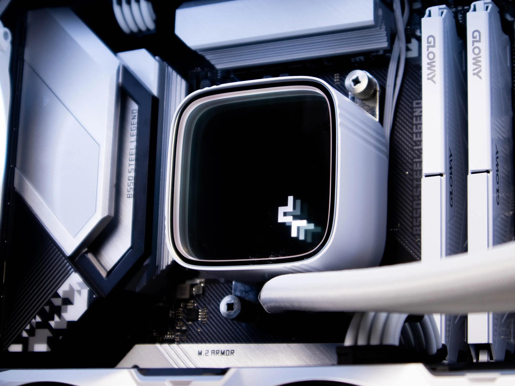 ~Smokey~ (RTX 4070 | Ryzen 7 5800X | 32gb RAM)