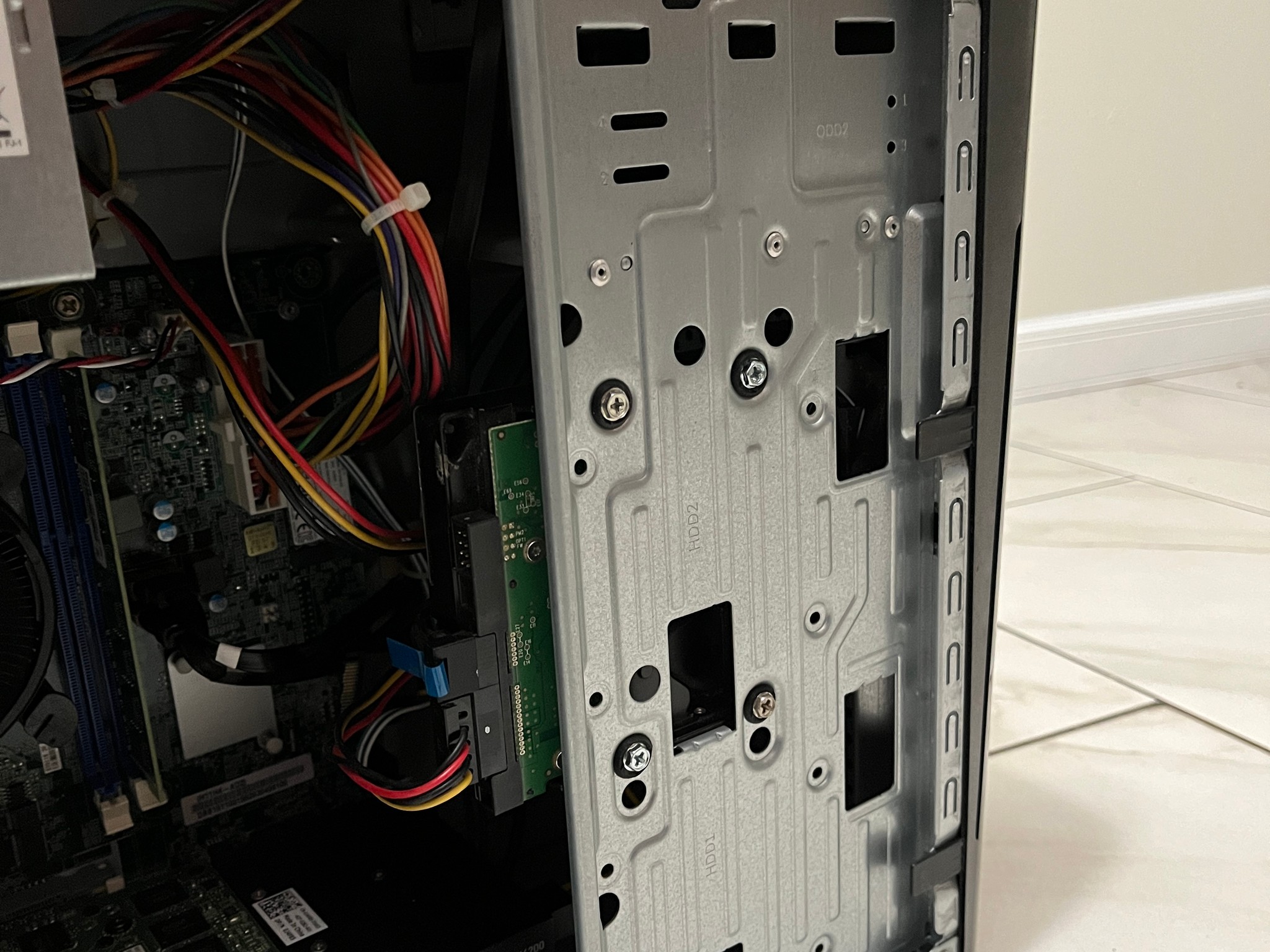 Budget Starter PC - Intel i3-6100, NVIDIA Quadro K4200 4GB, 8GB RAM, 282 GB Storage
