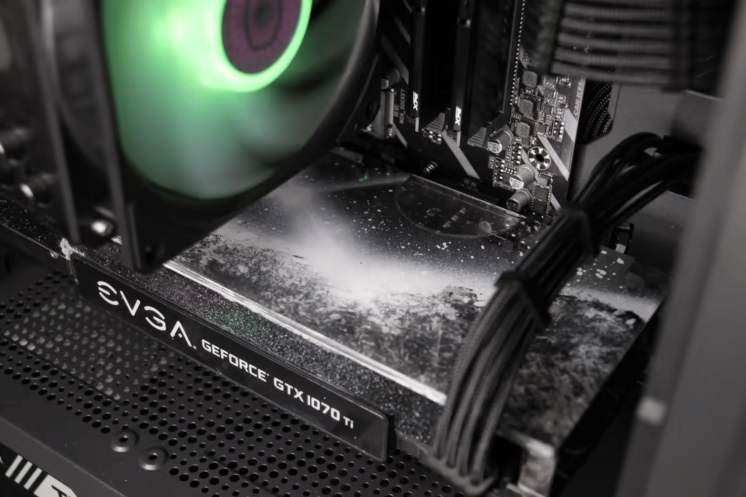 "LUNA" // Ryzen 7 2700X, GTX 1070 Ti // Mid-Range Gaming PC