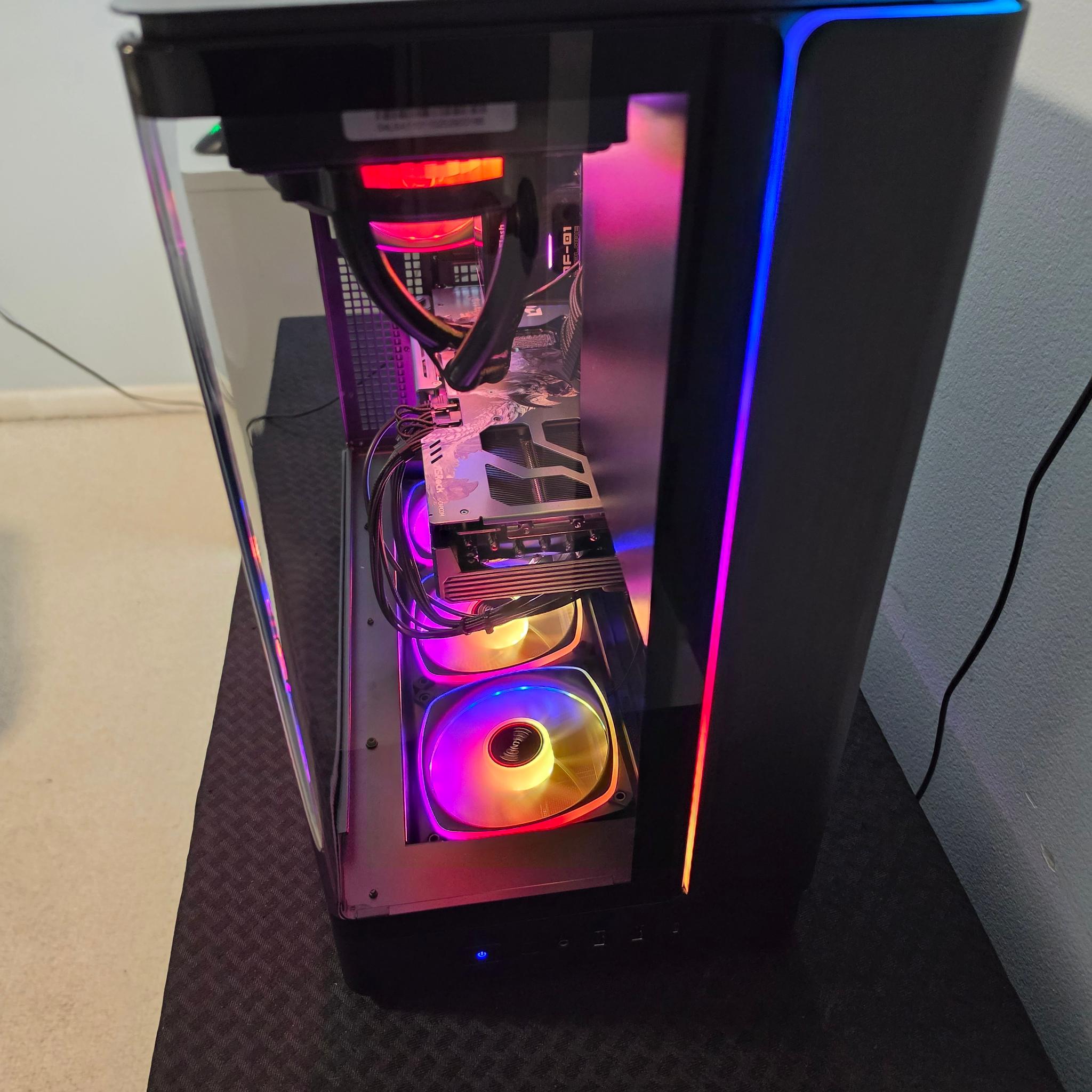 RX 9070 XT-Intel Core Ultra 7 270k plus-32 GB DDR5 6000-2 TB (1+1) NVME Beast Gaming PC