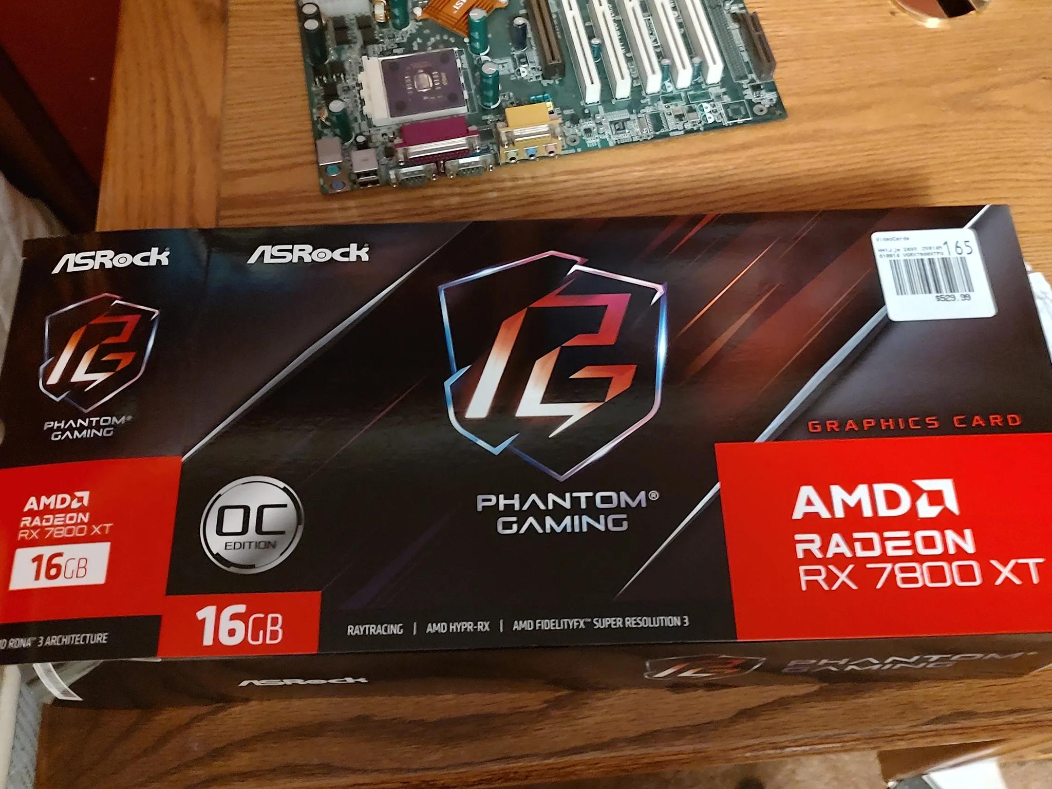 Asrock phantom gaming 7800XT with original box (almost new))