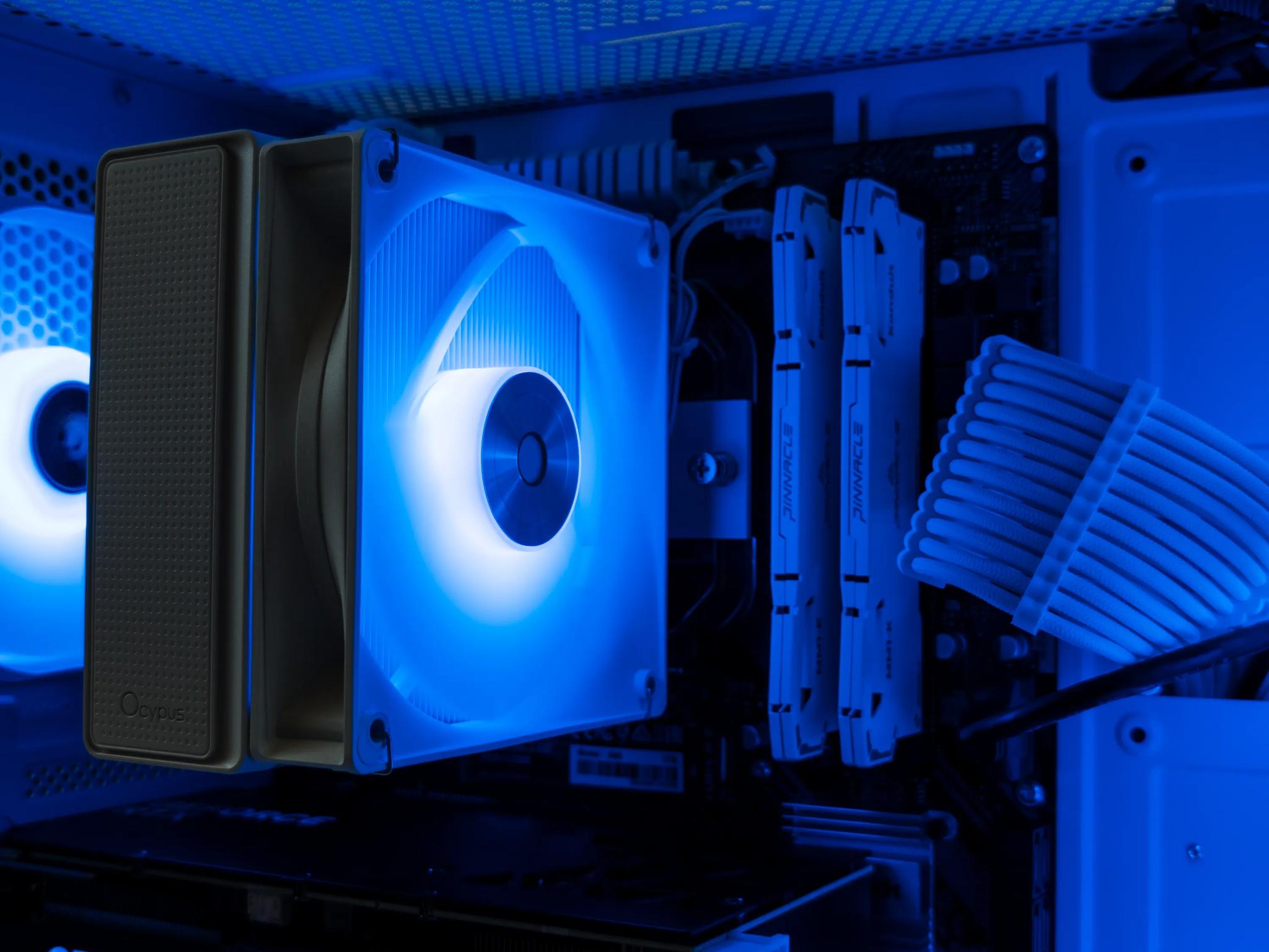 🤍🖤 RTX 4060Ti / Ryzen 7 3700X / 32GB Gaming PC 🖤🤍