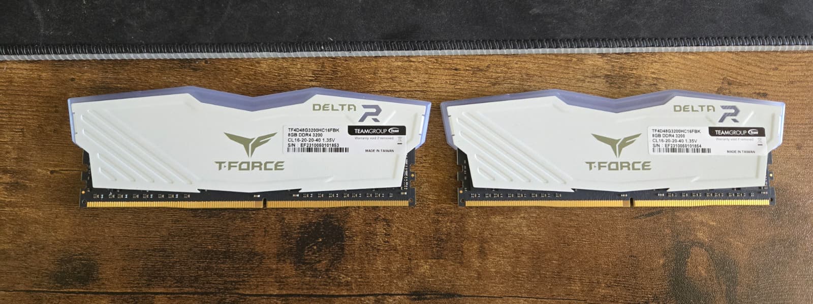 T-FORCE DELTA R 16GB (2×8GB) DDR4-3200 CL16 White RGB RAM