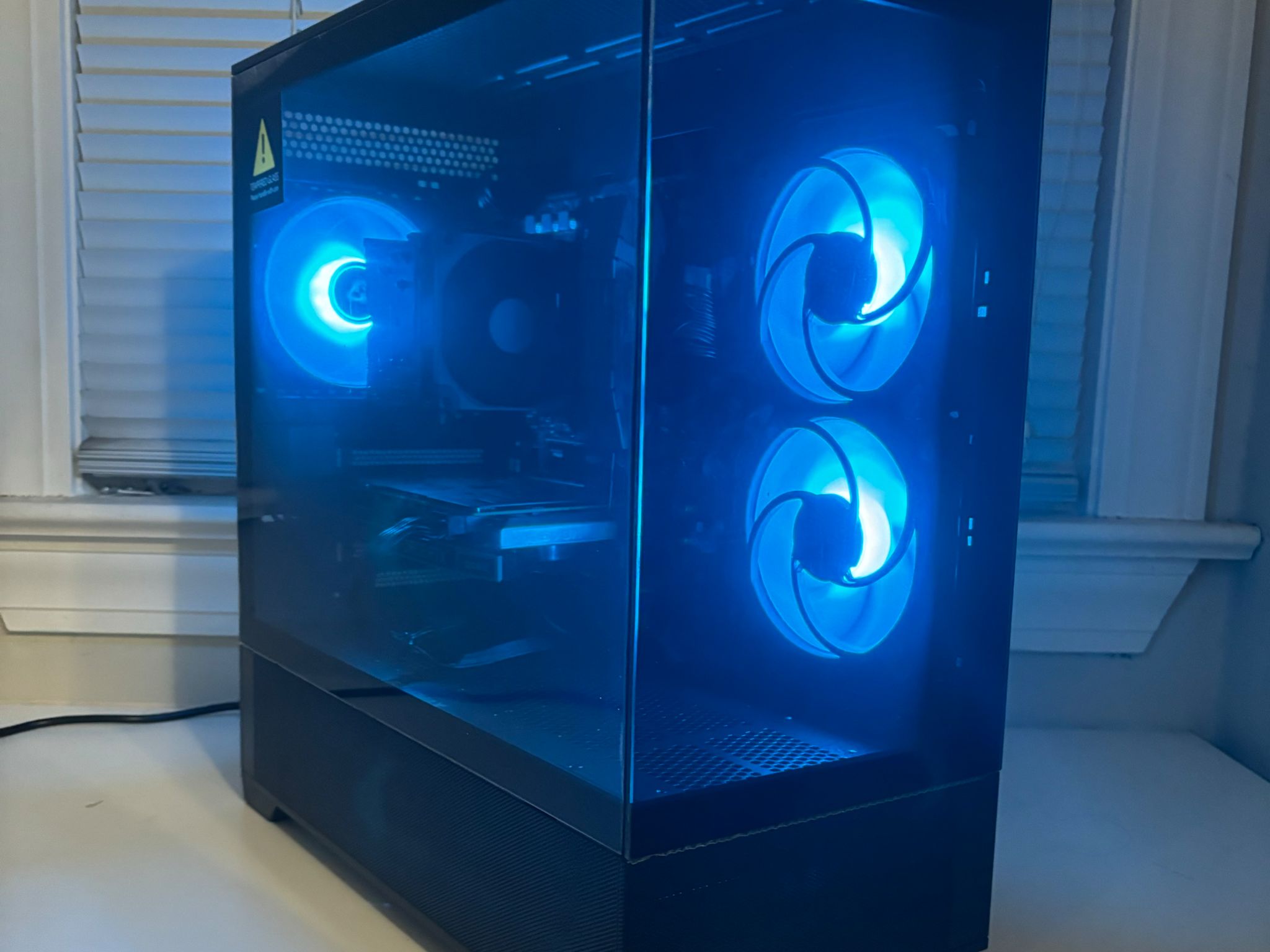 RTX 2060 | Ryzen 7 | 32GB RAM | 1TB NVME | WiFi