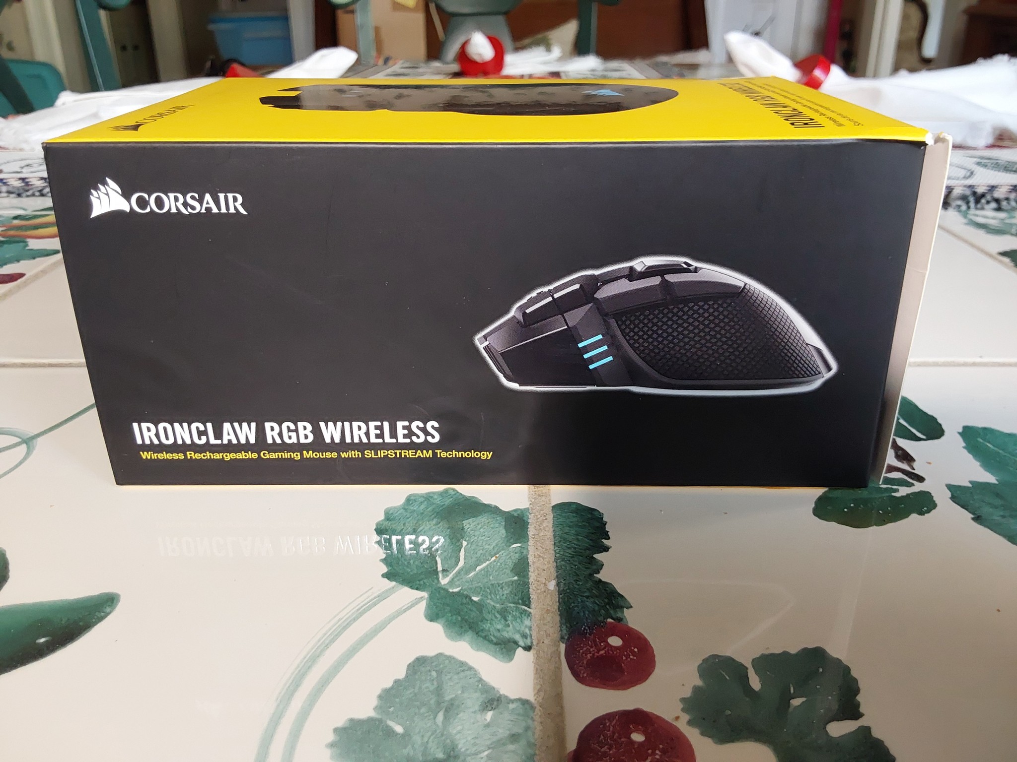 Corsair IRONCLAW Wireless RBG Gaming Mouse (NEW)