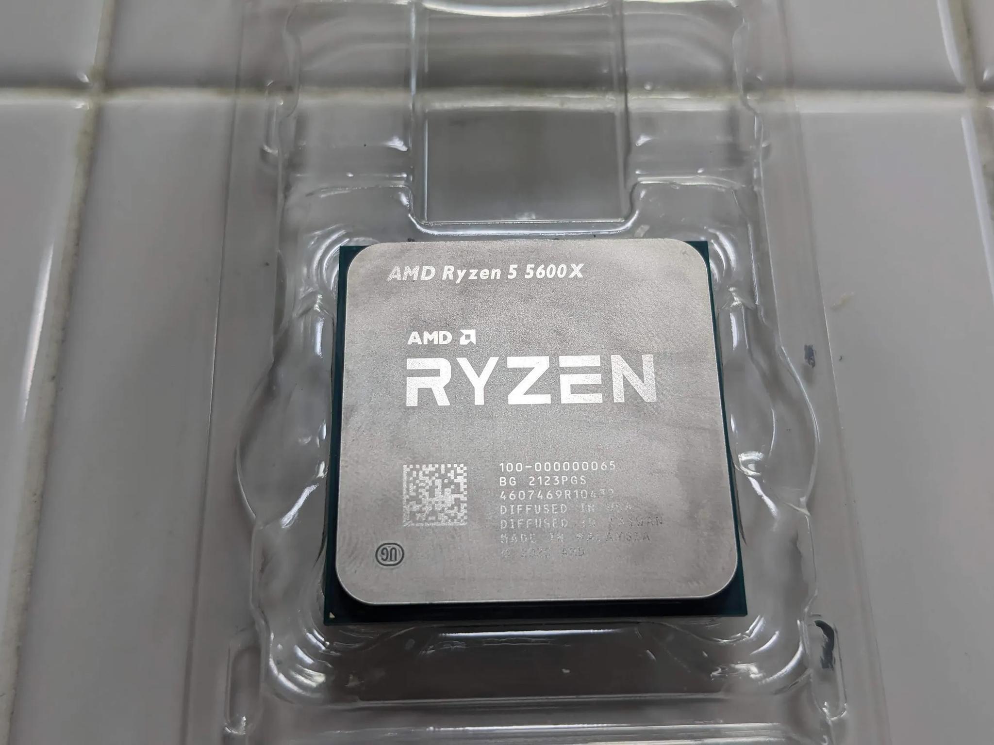 AMD Ryzen 5 5600X 6-core, 12-Thread Desktop Processor