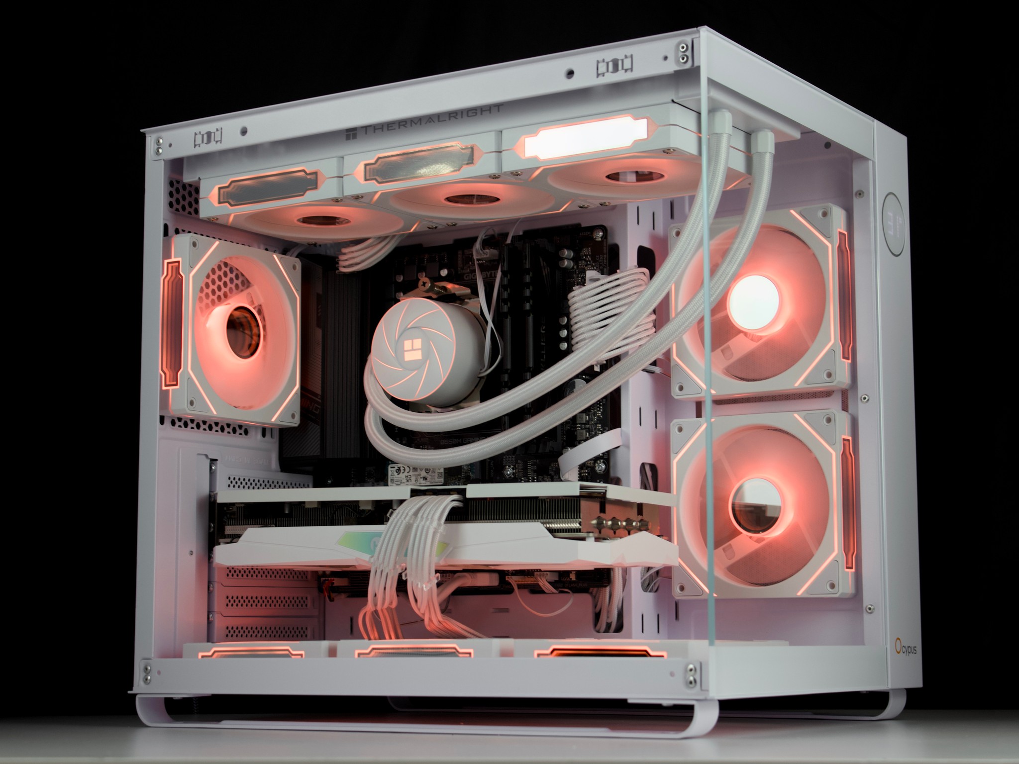 ❄️💎- Whiteout 1440P Gaming PC | RTX 3080, Ryzen 7 5700X, 32GB RAM, 1TB NVMe SSD ❄️💎