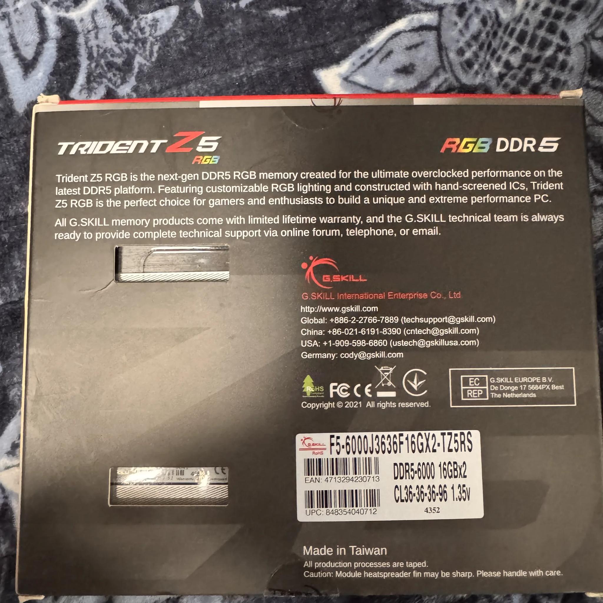 16x2GB G.Skill Trident Z5 RGB Memory